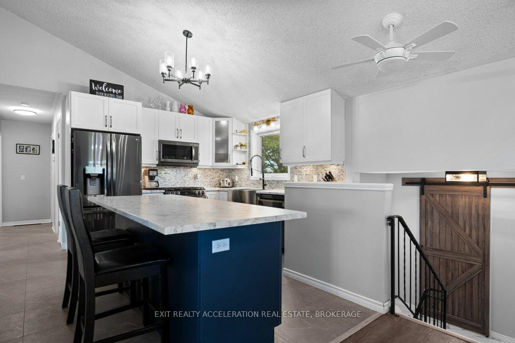 Photo 13 of 2 Angus Drive, Greater Napanee, Greater Napanee — HOMEH