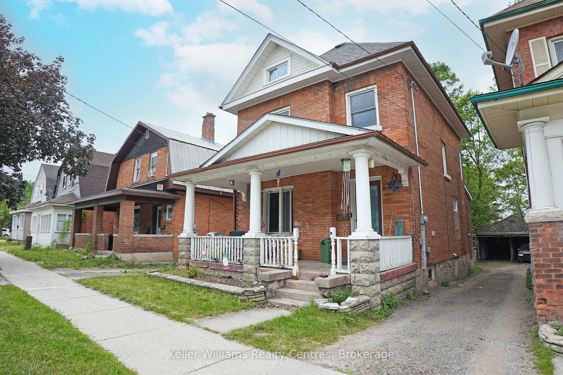 Photo 1 of 1318 3rd Avenue E, Owen Sound — HOMEH