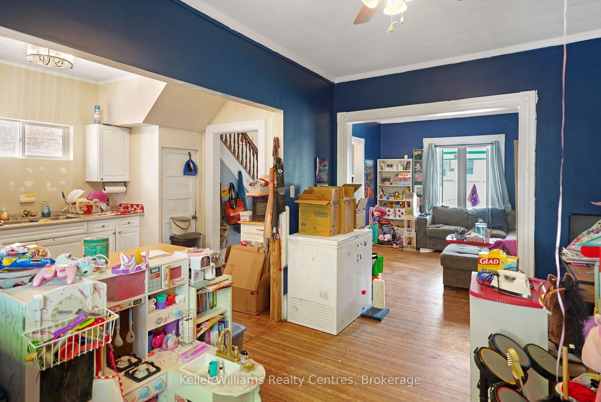 Photo 16 of 1318 3rd Avenue E, Owen Sound — HOMEH