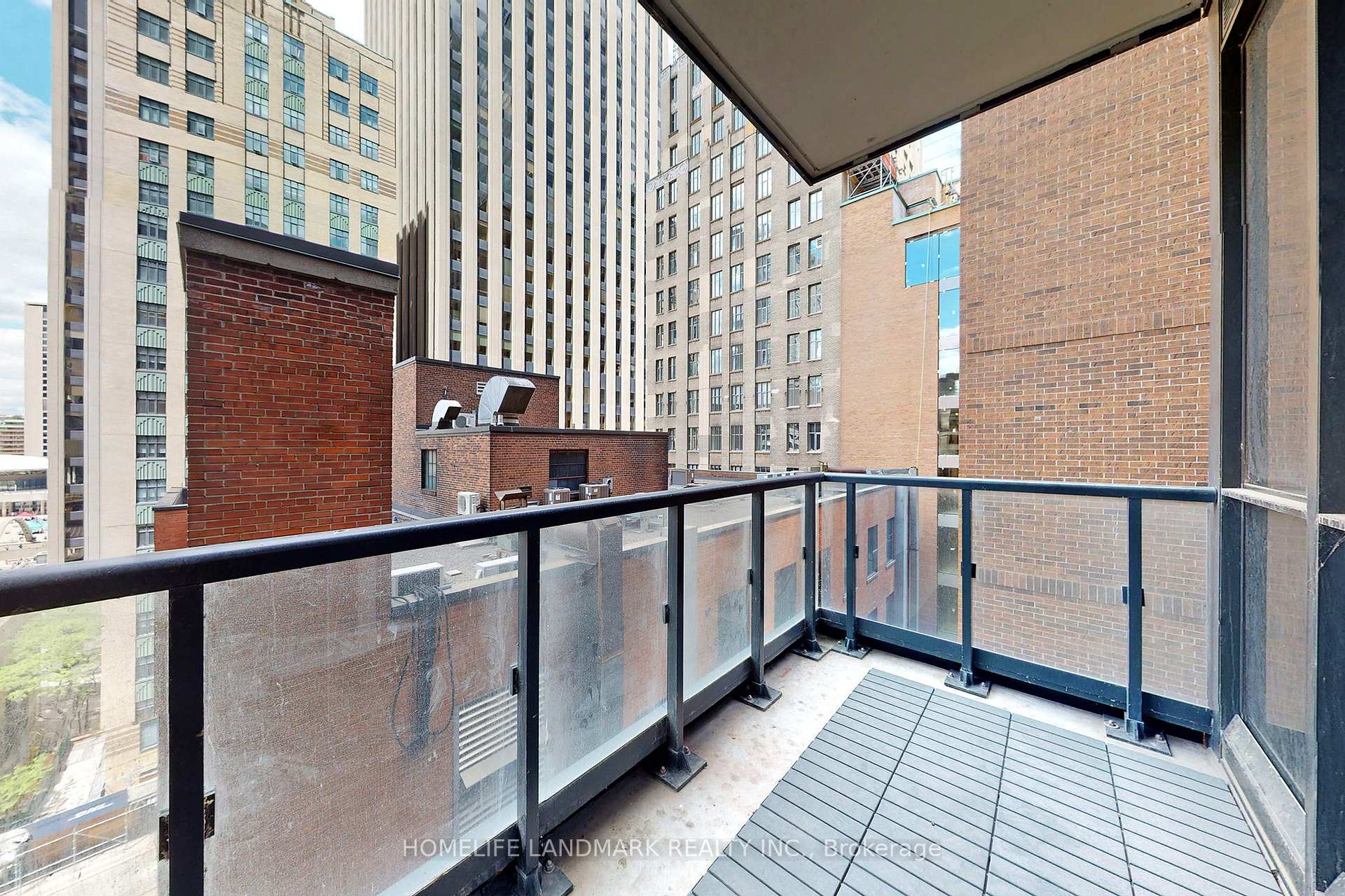 Photo 16 of Unit 903, 70 Temperance Street, Toronto, Bay Street Corridor — HOMEH