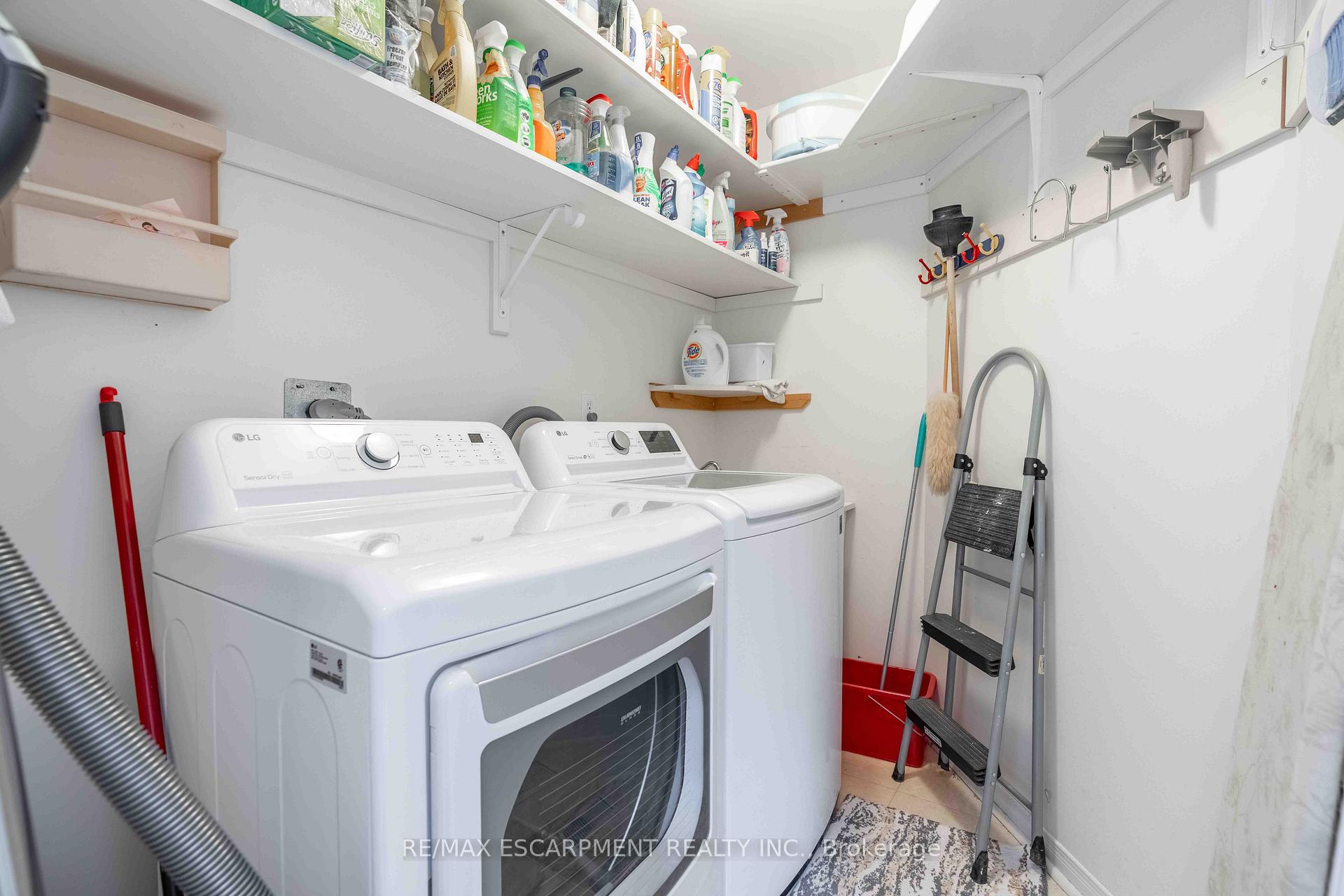 Photo 27 of 195 Silverbirch Boulevard, Hamilton, Rural Glanbrook — HOMEH