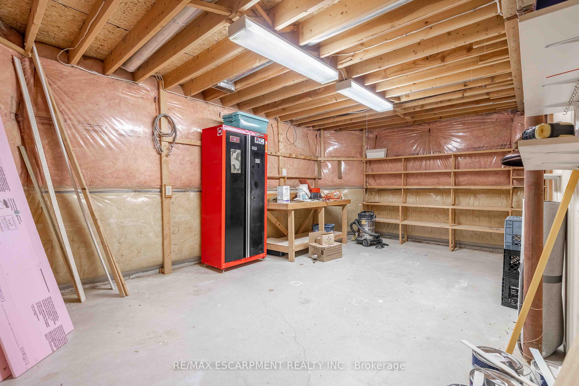 Photo 31 of 195 Silverbirch Boulevard, Hamilton, Rural Glanbrook — HOMEH