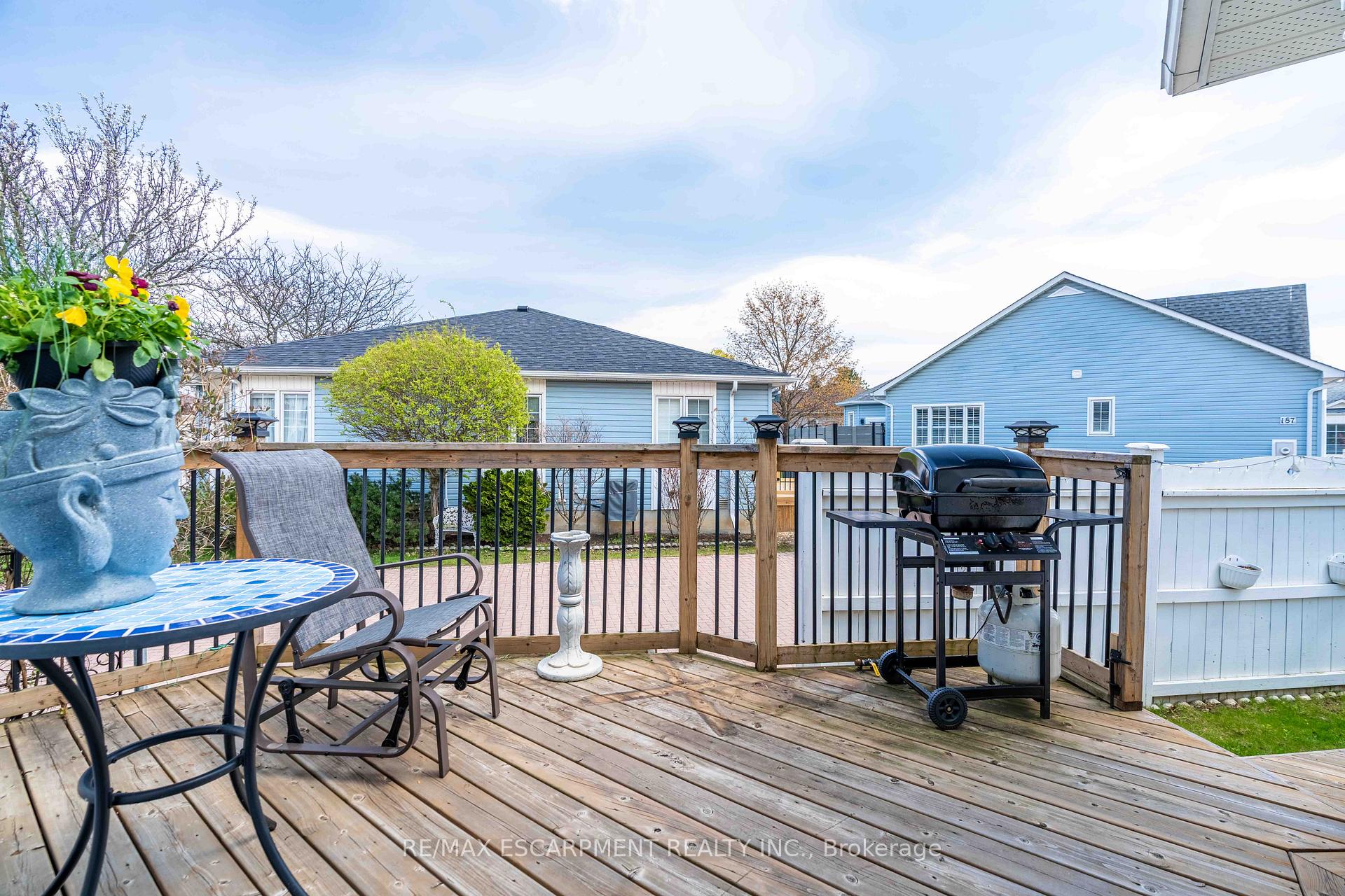Photo 33 of 195 Silverbirch Boulevard, Hamilton, Rural Glanbrook — HOMEH