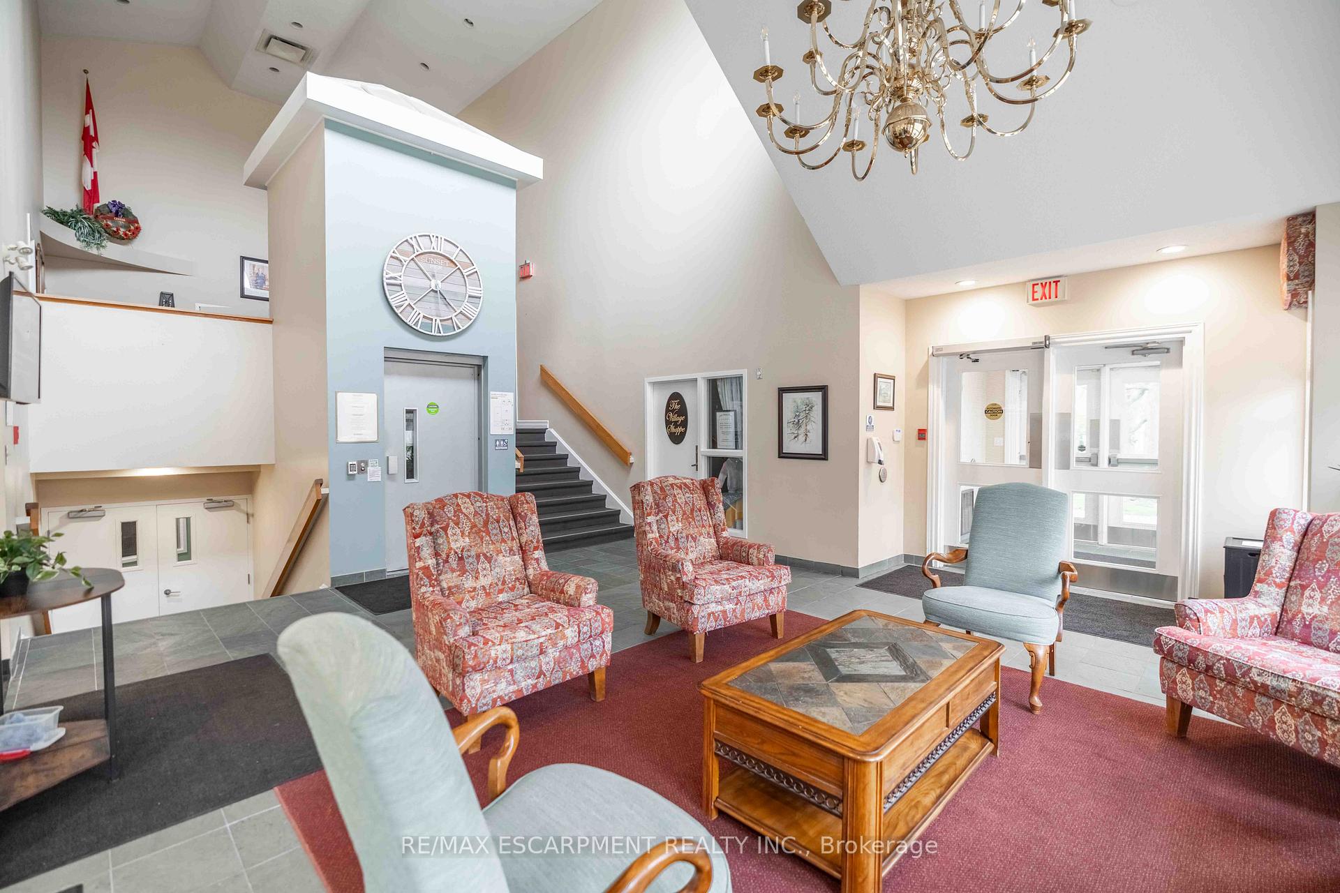 Photo 38 of 195 Silverbirch Boulevard, Hamilton, Rural Glanbrook — HOMEH