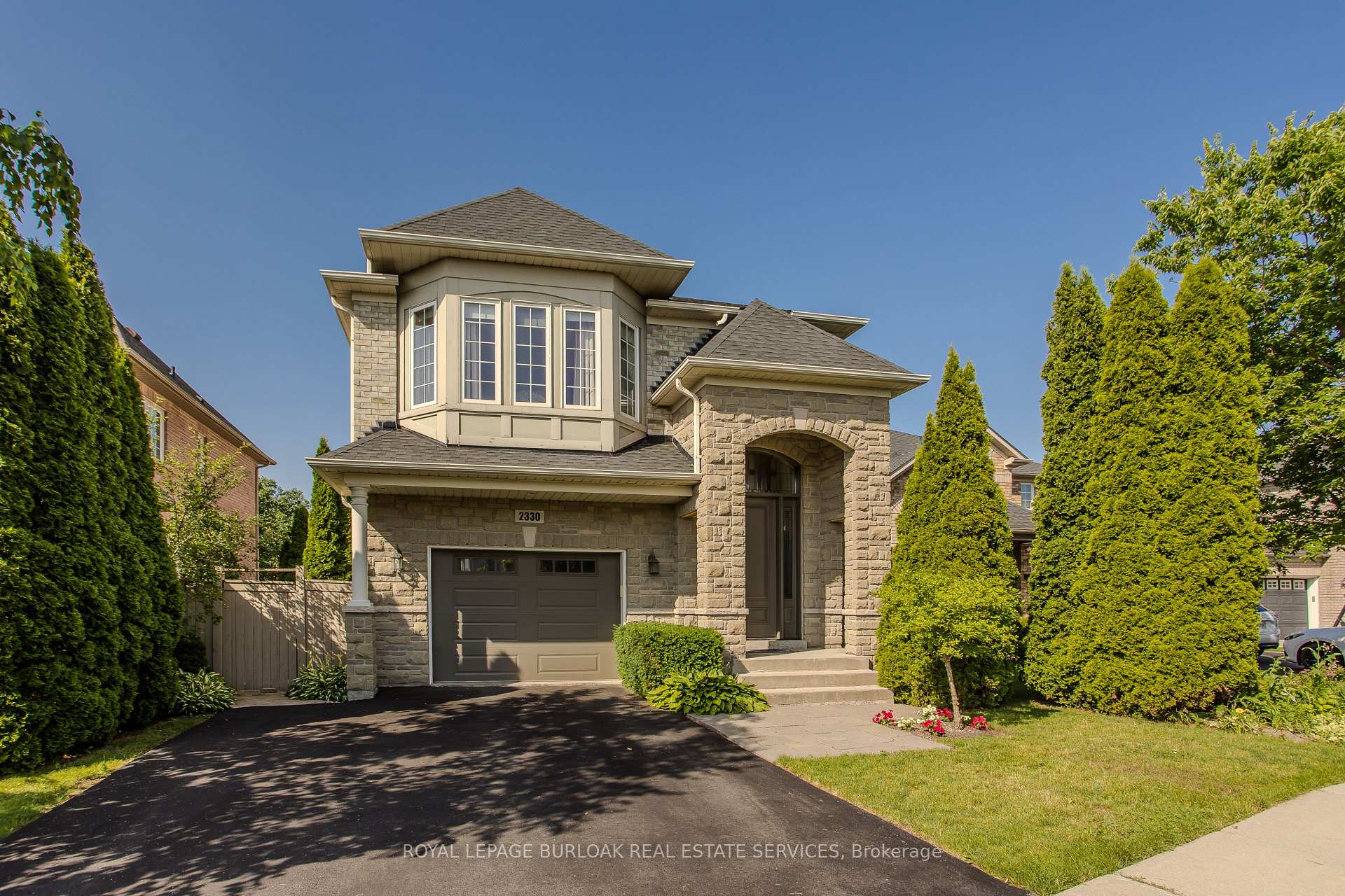 Photo of 2330 Valleyridge Drive
