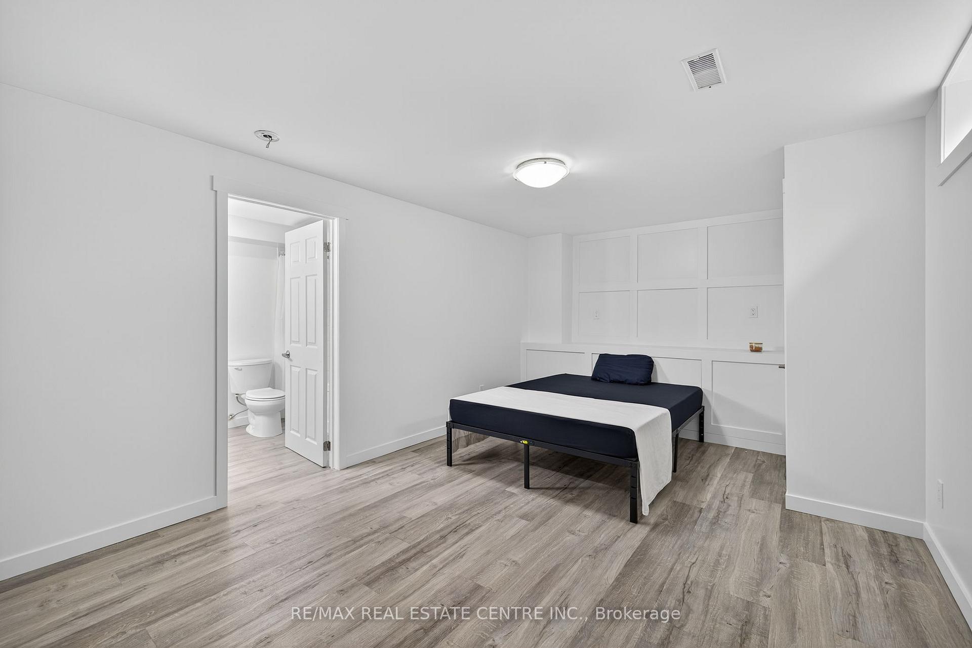 Photo 29 of 103 Hunter Road, Orangeville — HOMEH