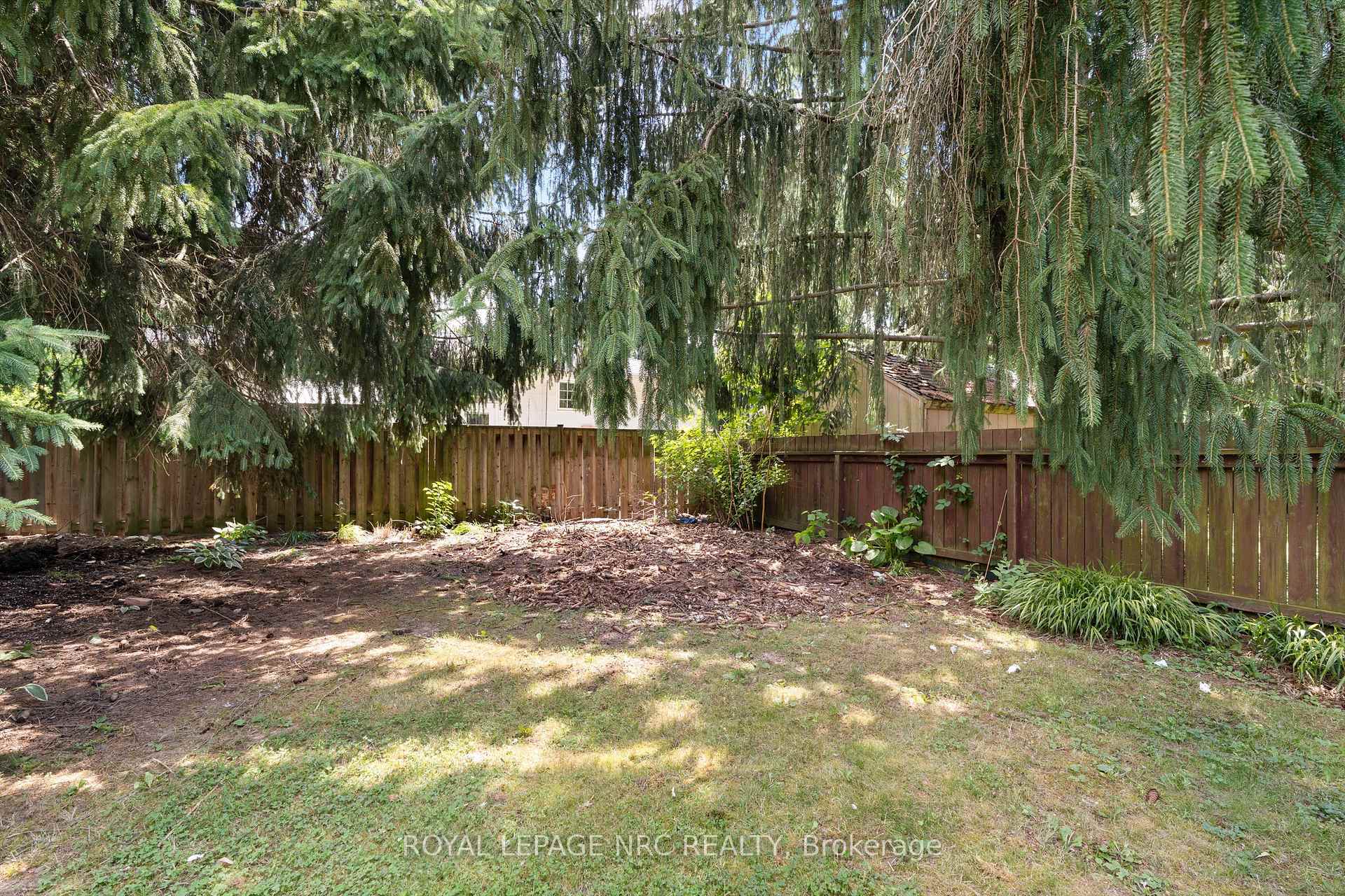 Photo 30 of 5 Fallingbrook Drive, Pelham, Fonthill — HOMEH