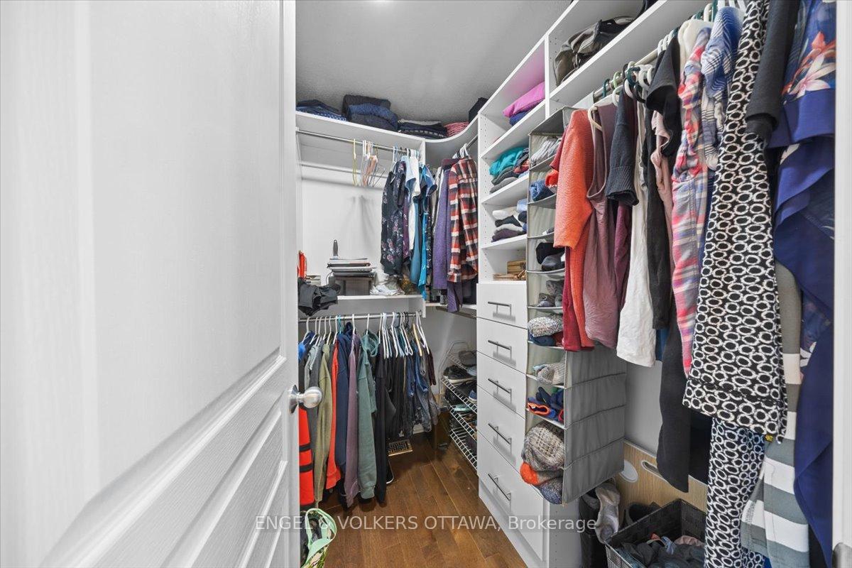 Photo 23 of 220 Harthill Way, Ottawa, Barrhaven - Heritage Park — HOMEH
