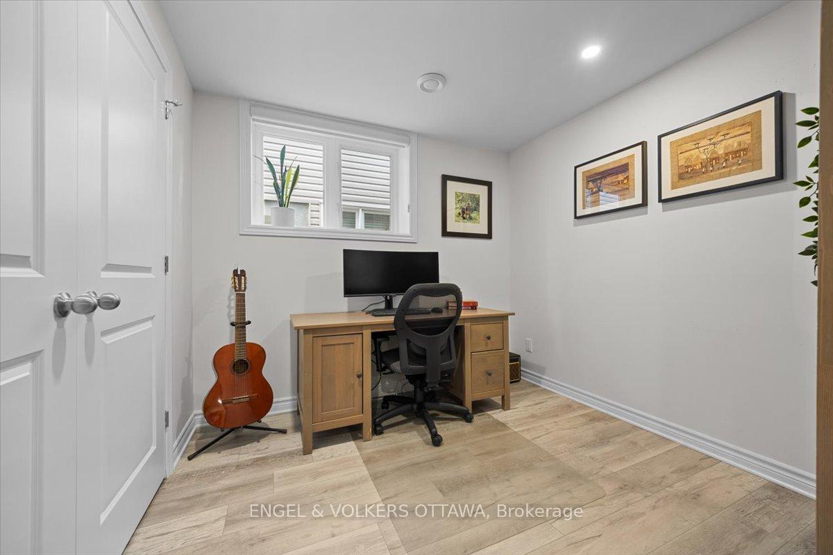 Photo 39 of 220 Harthill Way, Ottawa, Barrhaven - Heritage Park — HOMEH