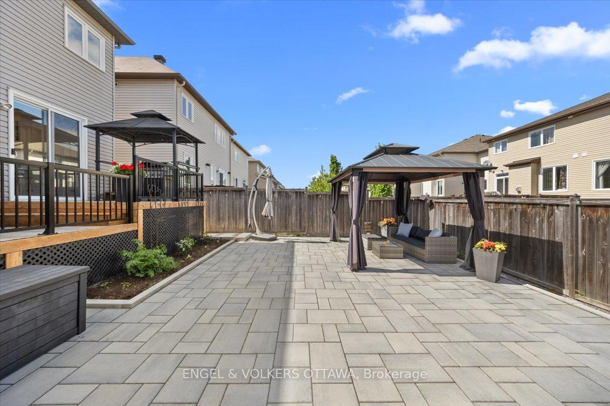 Photo 43 of 220 Harthill Way, Ottawa, Barrhaven - Heritage Park — HOMEH