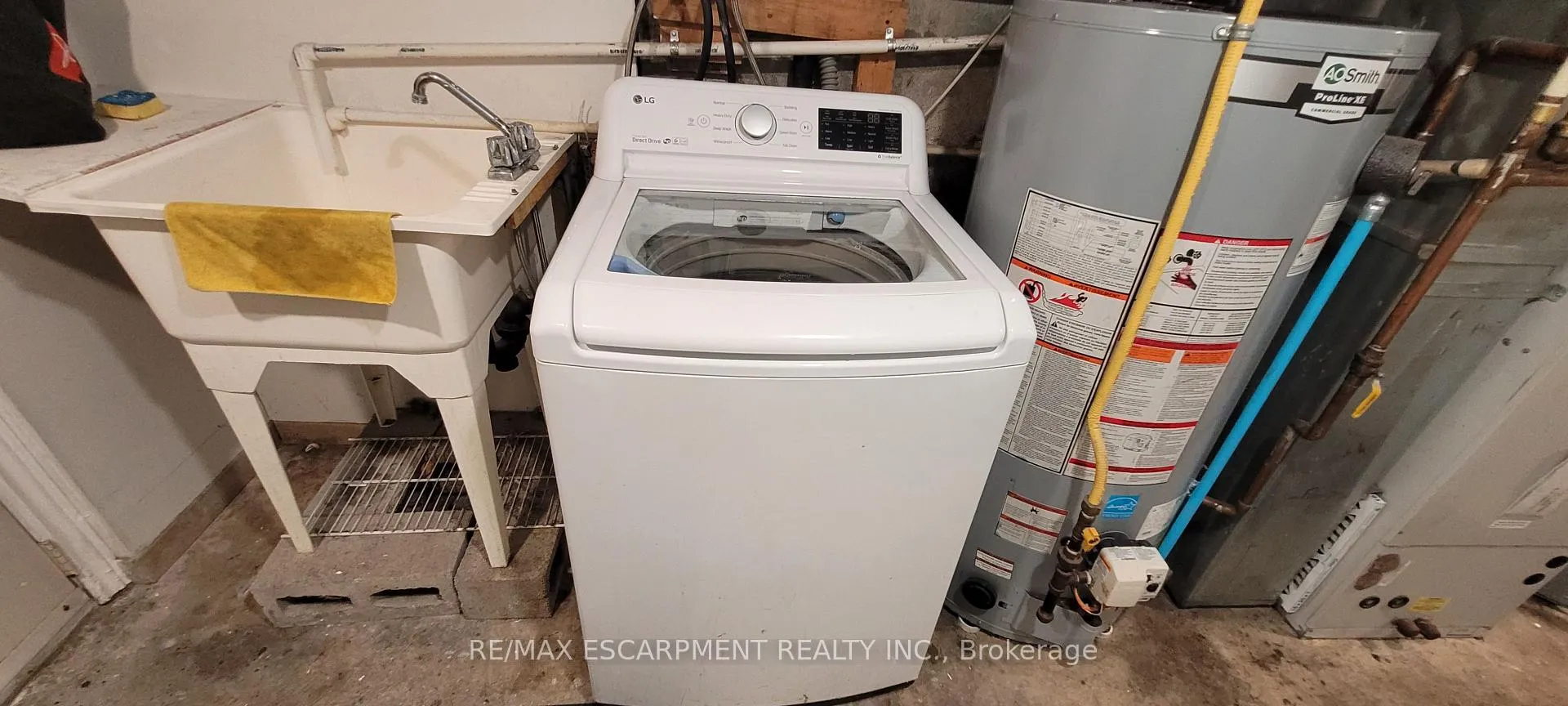Photo 60 of Unit Lower Level, 98 Limeridge Road E, Hamilton, Greeningdon — HOMEH
