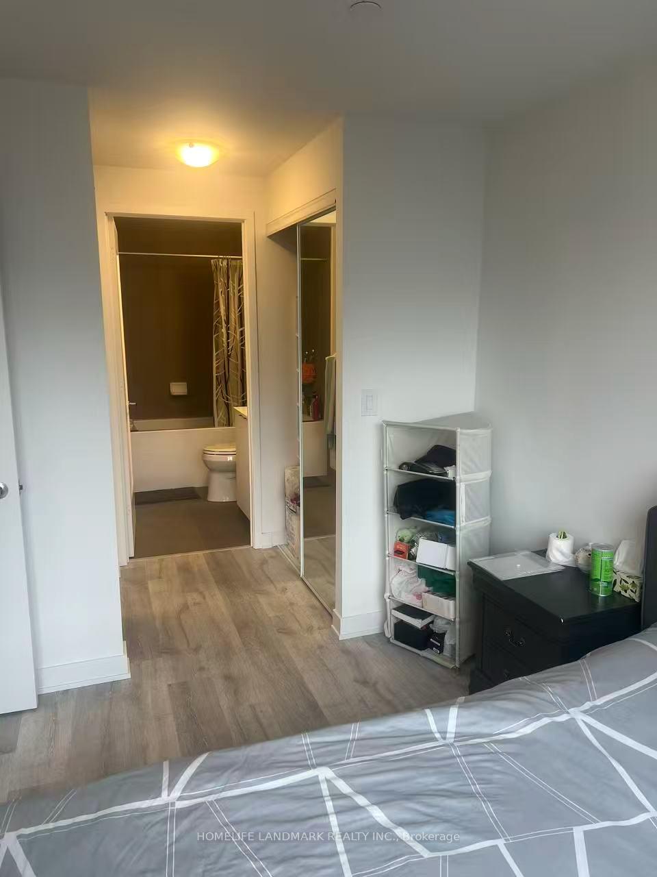 Photo 5 of Unit 901, 70 Princess Street, Toronto, Waterfront Communities — HOMEH