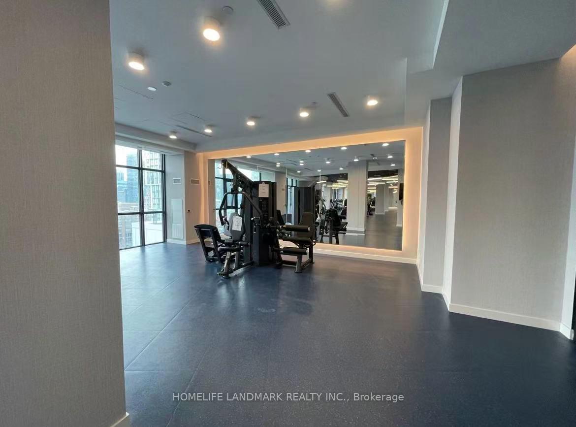 Photo 10 of Unit 901, 70 Princess Street, Toronto, Waterfront Communities — HOMEH