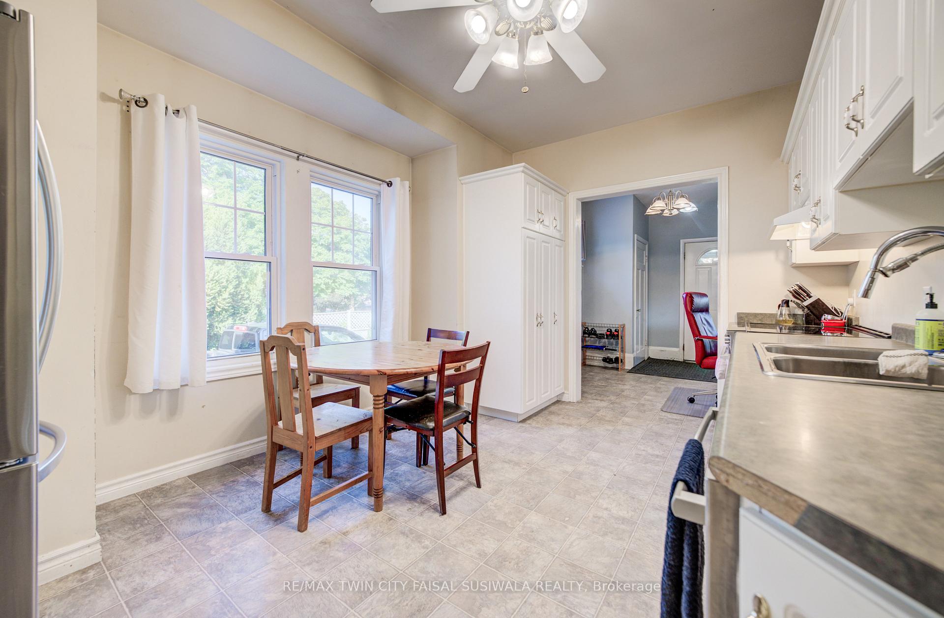Photo 13 of 111 Pinewood Avenue, Cambridge, Lang's Farm — HOMEH