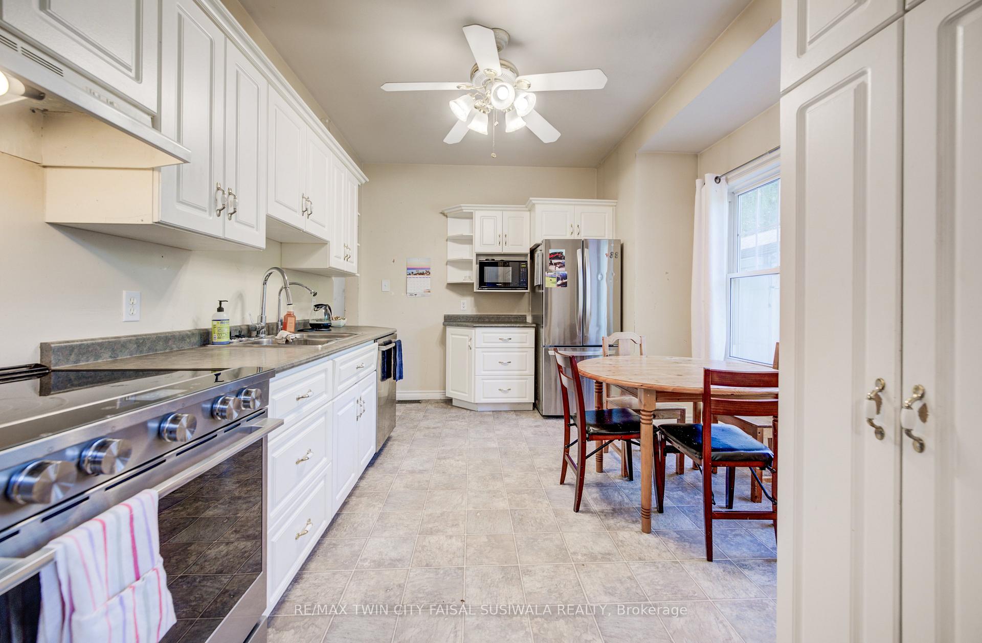 Photo 15 of 111 Pinewood Avenue, Cambridge, Lang's Farm — HOMEH