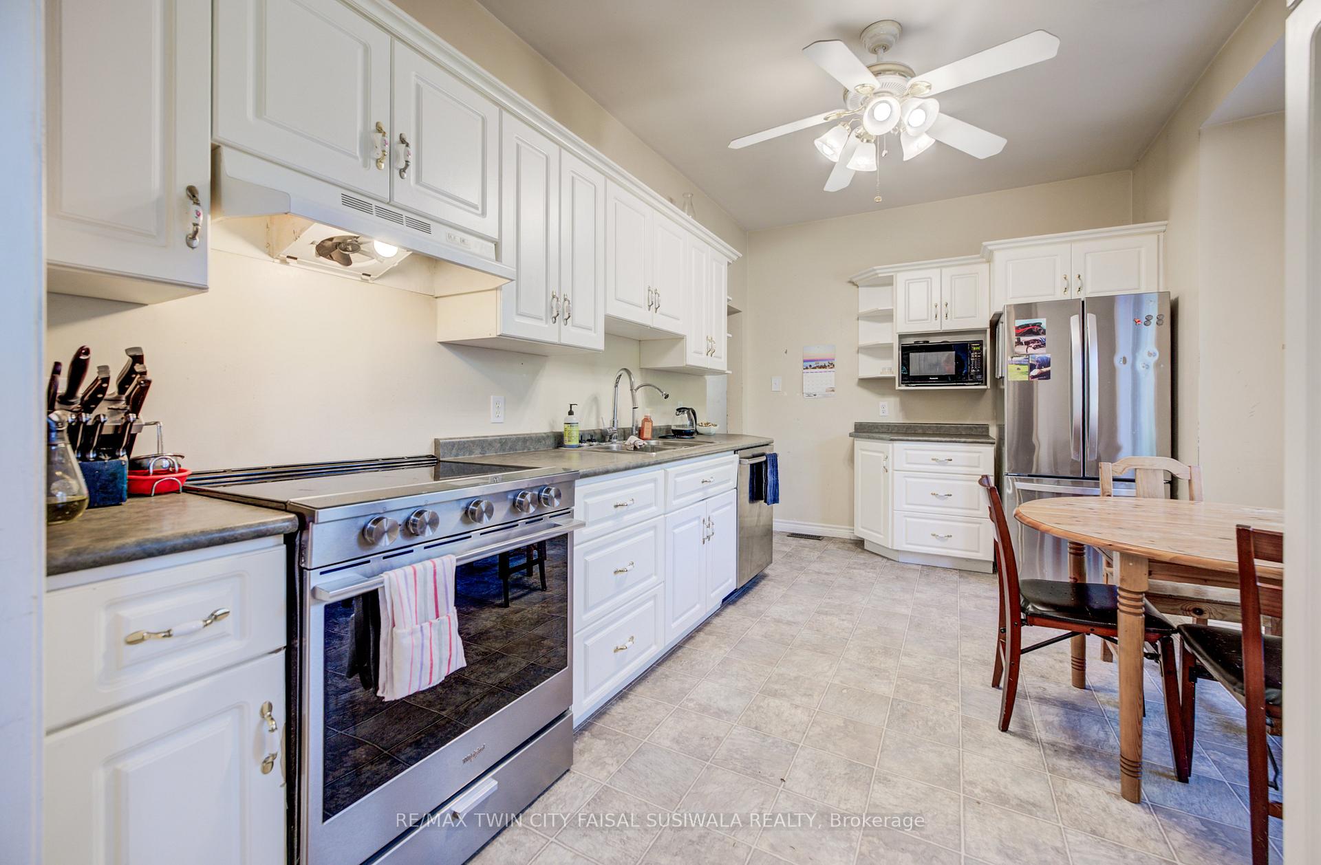 Photo 16 of 111 Pinewood Avenue, Cambridge, Lang's Farm — HOMEH