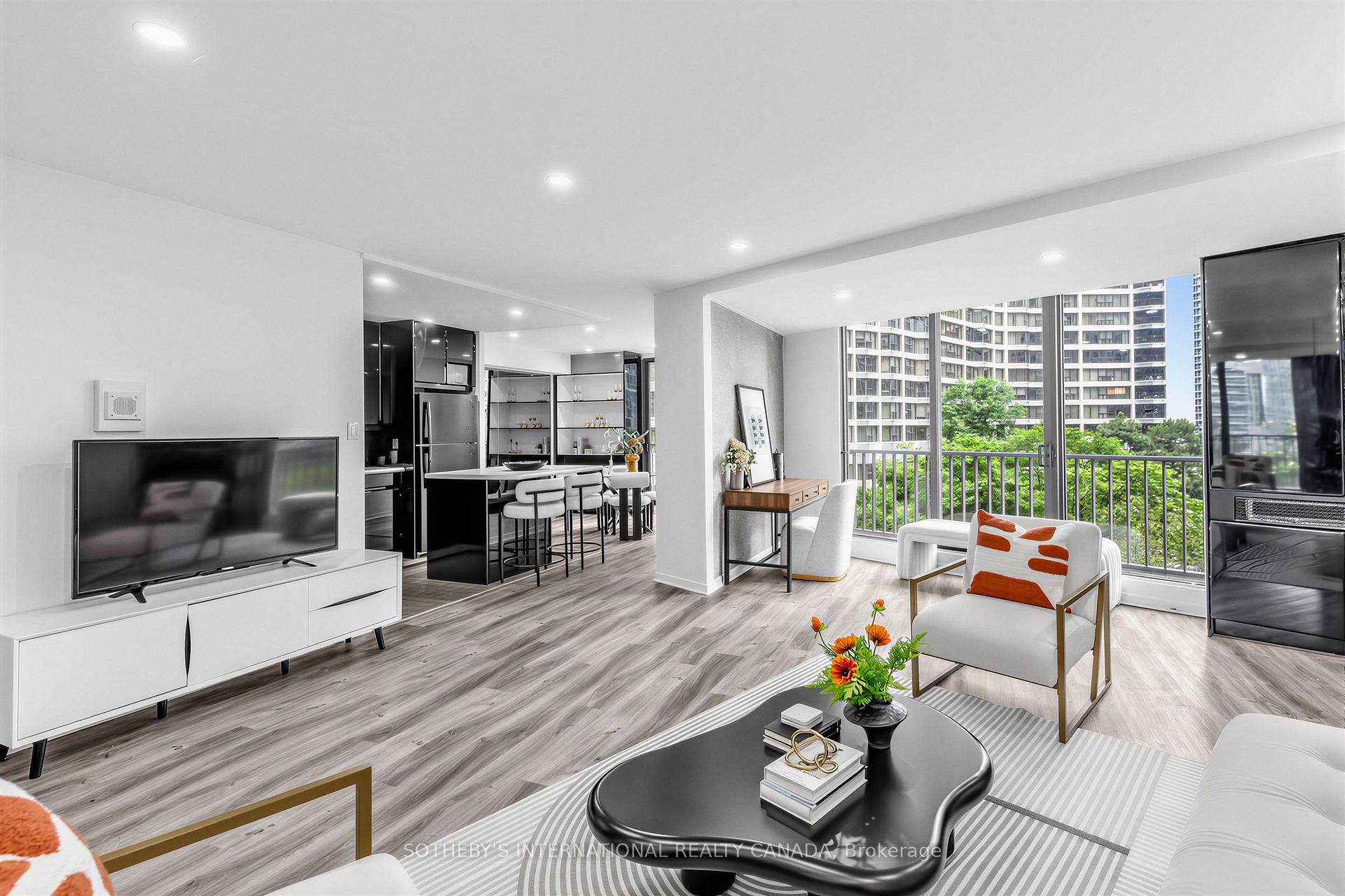 Photo 8 of Unit 1008, 33 Harbour Square, Toronto, Waterfront Communities — HOMEH
