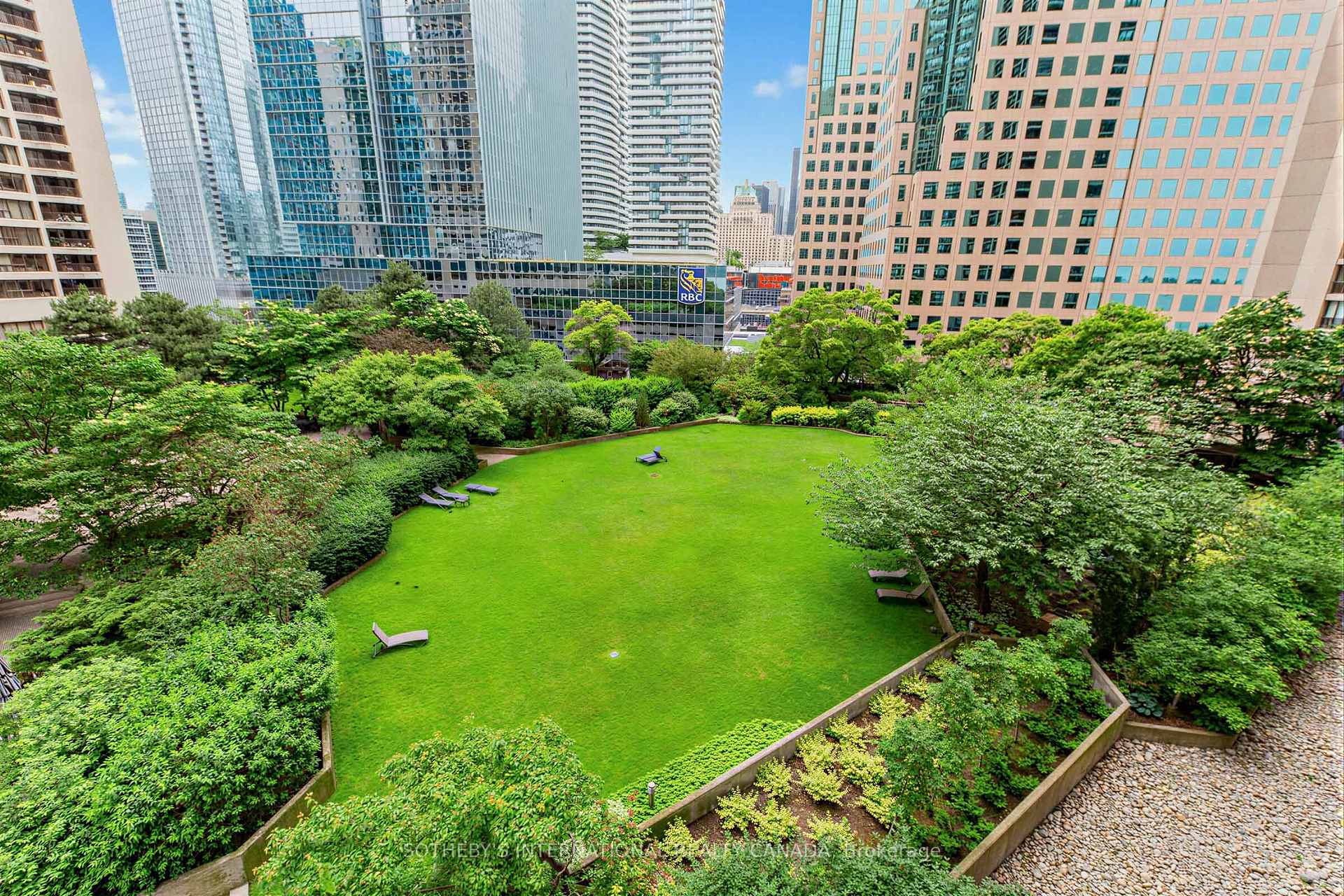 Photo 19 of Unit 1008, 33 Harbour Square, Toronto, Waterfront Communities — HOMEH