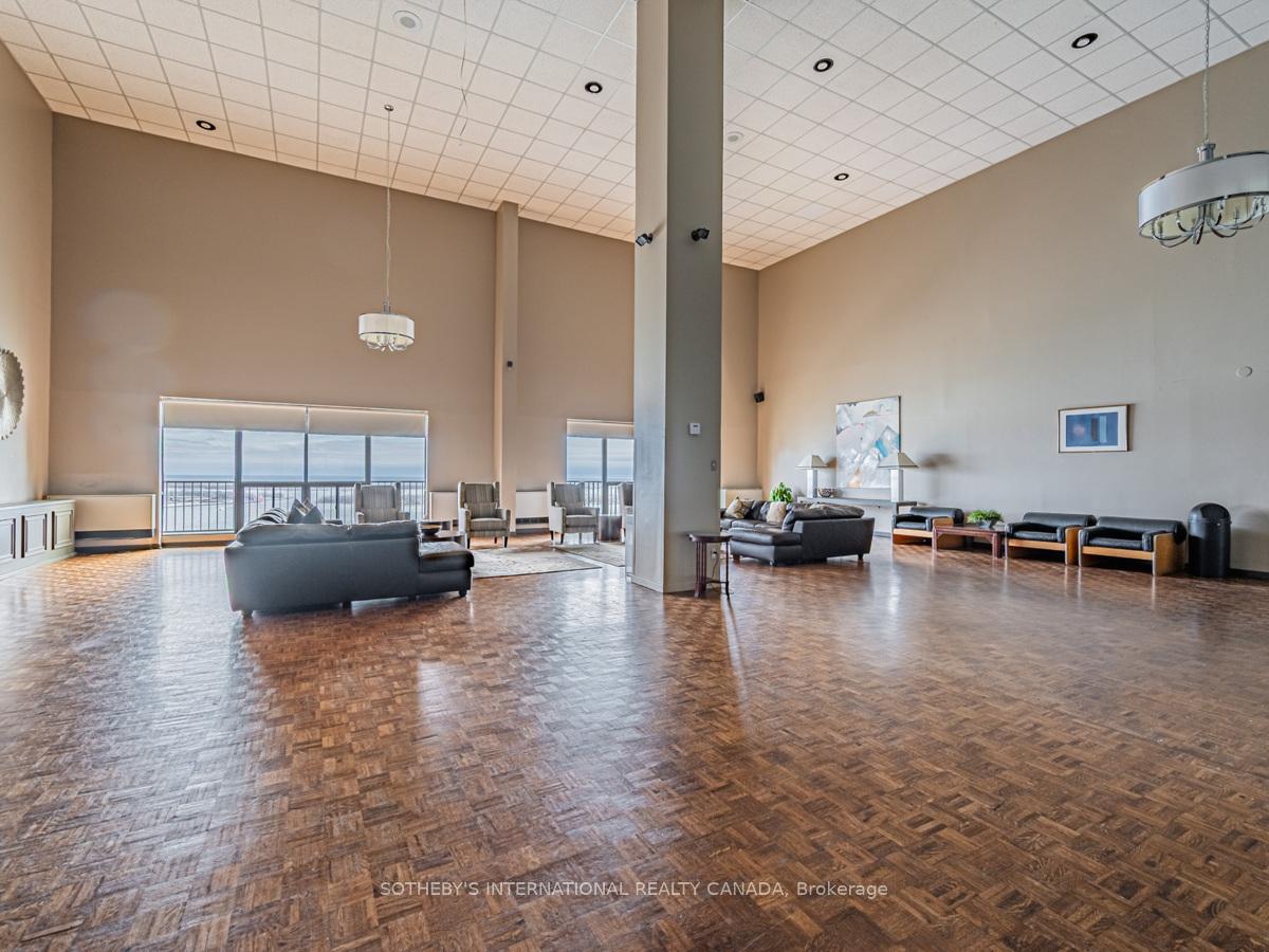 Photo 39 of Unit 1008, 33 Harbour Square, Toronto, Waterfront Communities — HOMEH