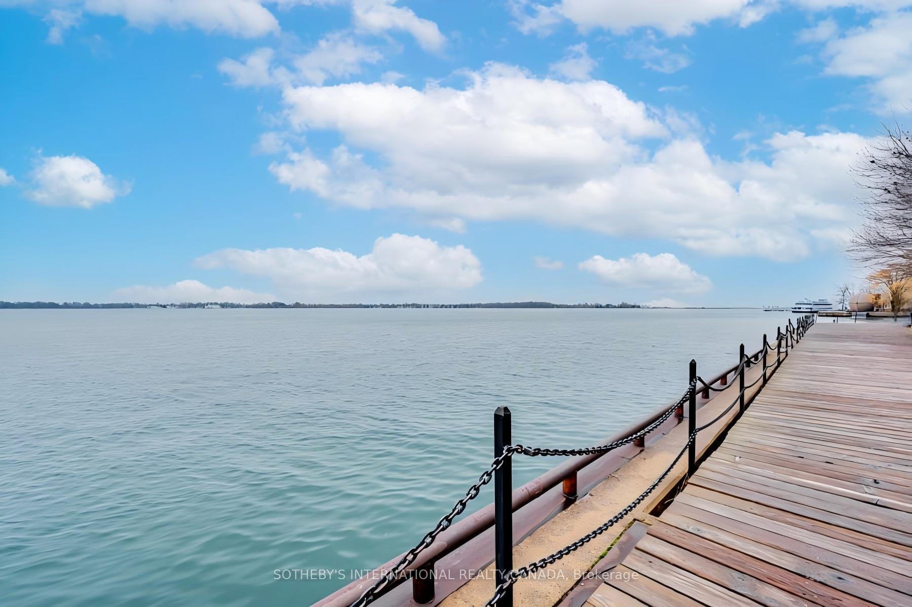 Photo 40 of Unit 1008, 33 Harbour Square, Toronto, Waterfront Communities — HOMEH