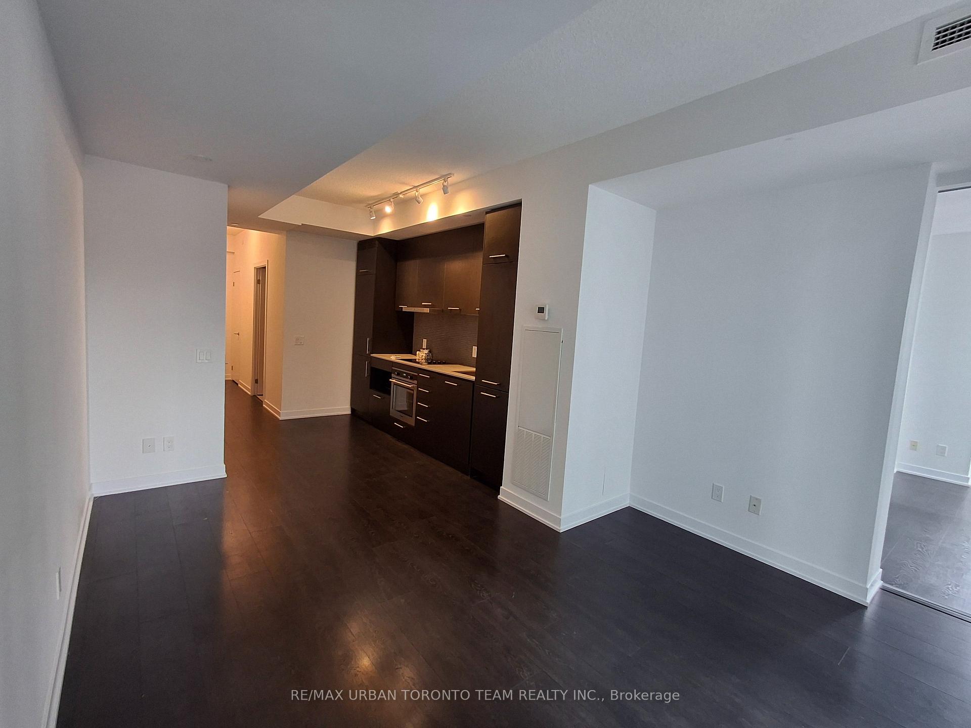 Photo 3 of Unit 3311, 87 Peter Street, Toronto, Waterfront Communities — HOMEH