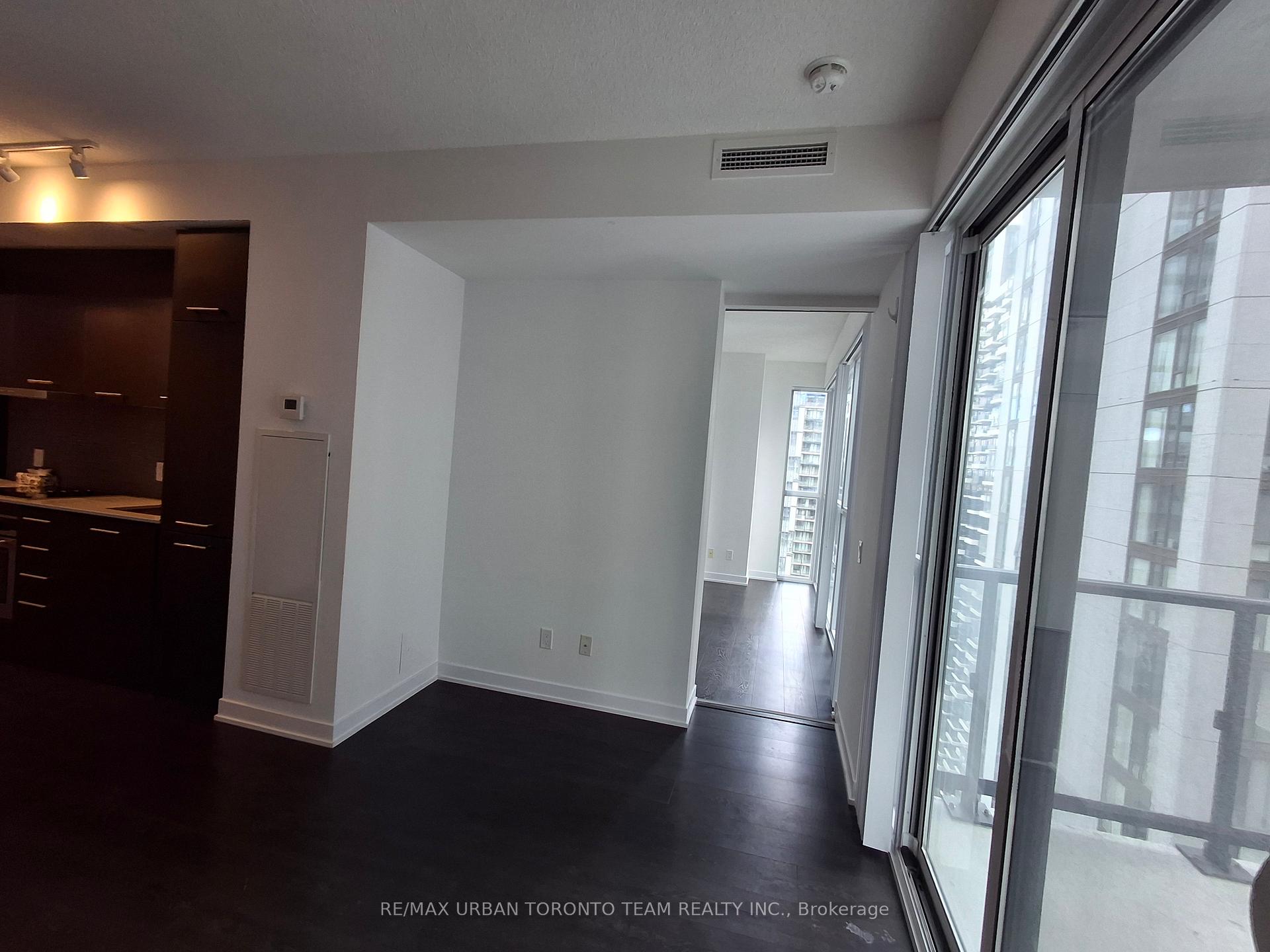Photo 8 of Unit 3311, 87 Peter Street, Toronto, Waterfront Communities — HOMEH