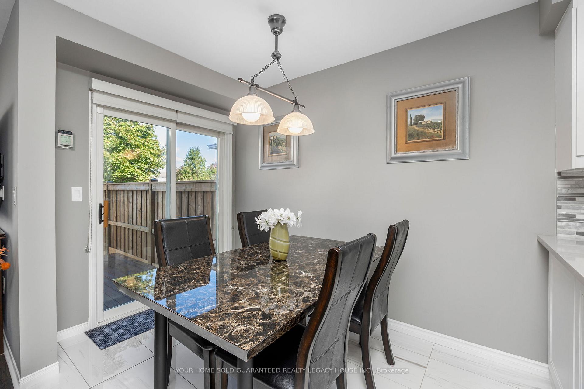 Photo 8 of 105 Knoll Haven Circle, Caledon, Bolton North — HOMEH
