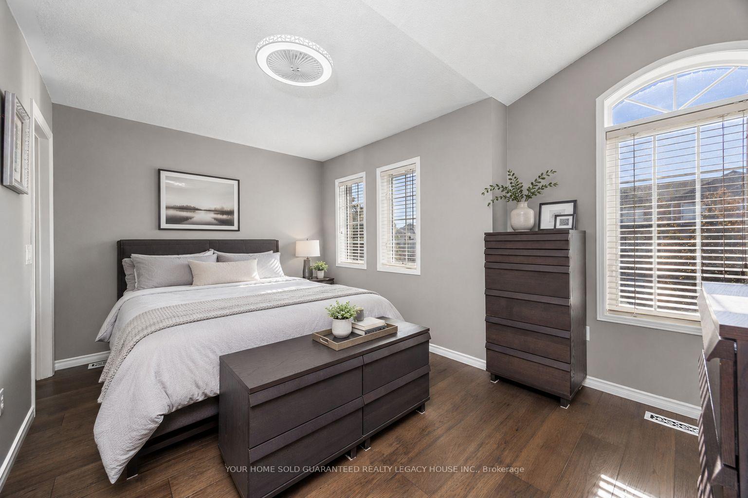 Photo 14 of 105 Knoll Haven Circle, Caledon, Bolton North — HOMEH
