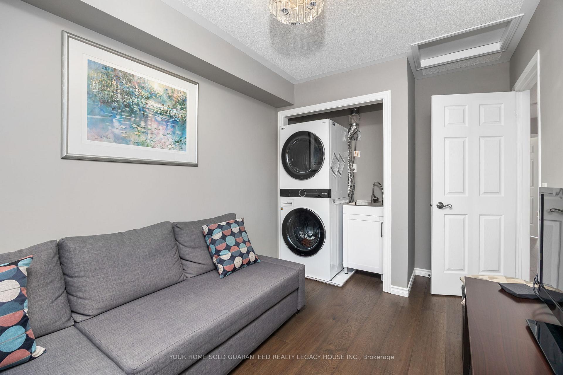 Photo 23 of 105 Knoll Haven Circle, Caledon, Bolton North — HOMEH