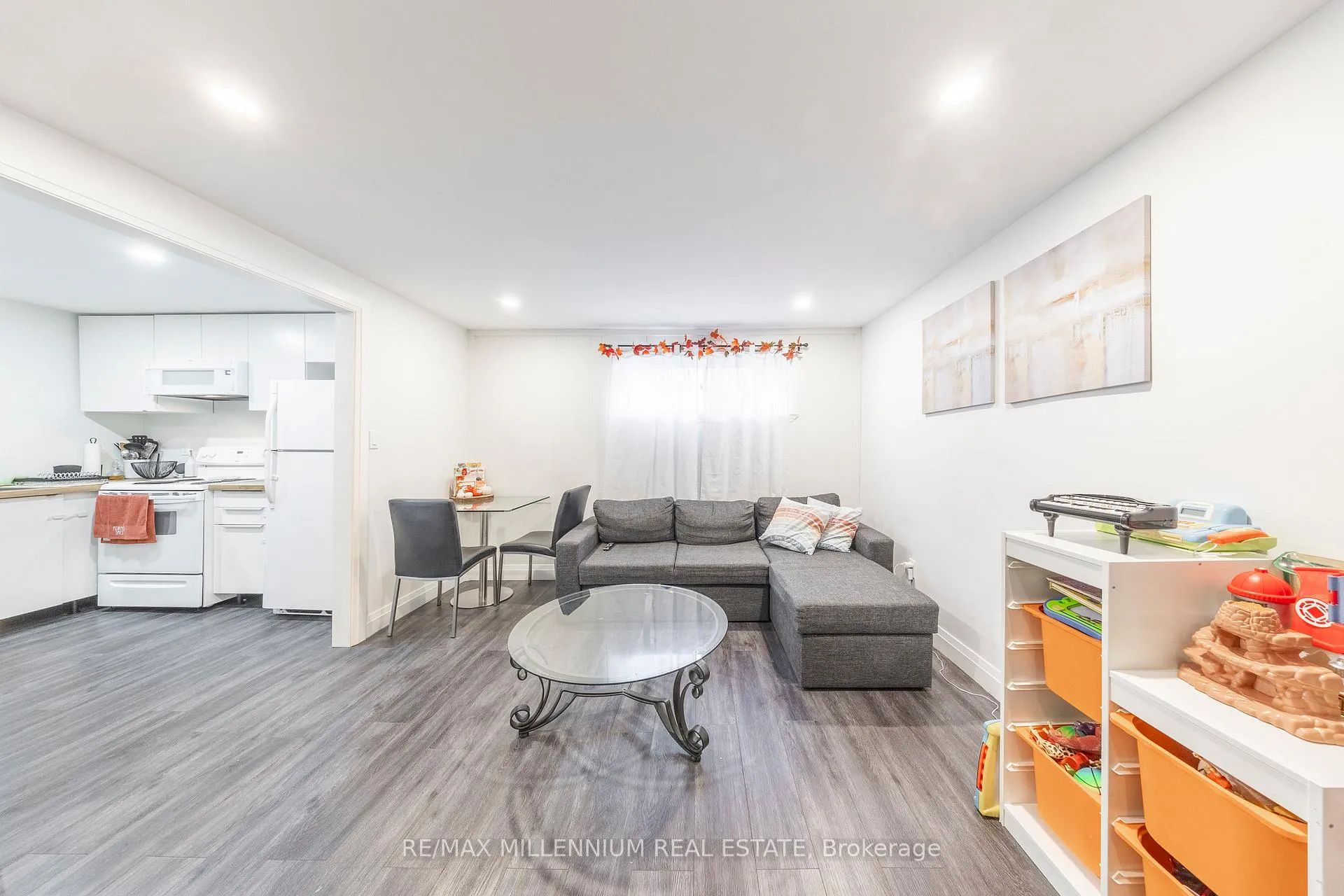 Photo 15 of 44 Oren Boulevard, Barrie, Sunnidale — HOMEH