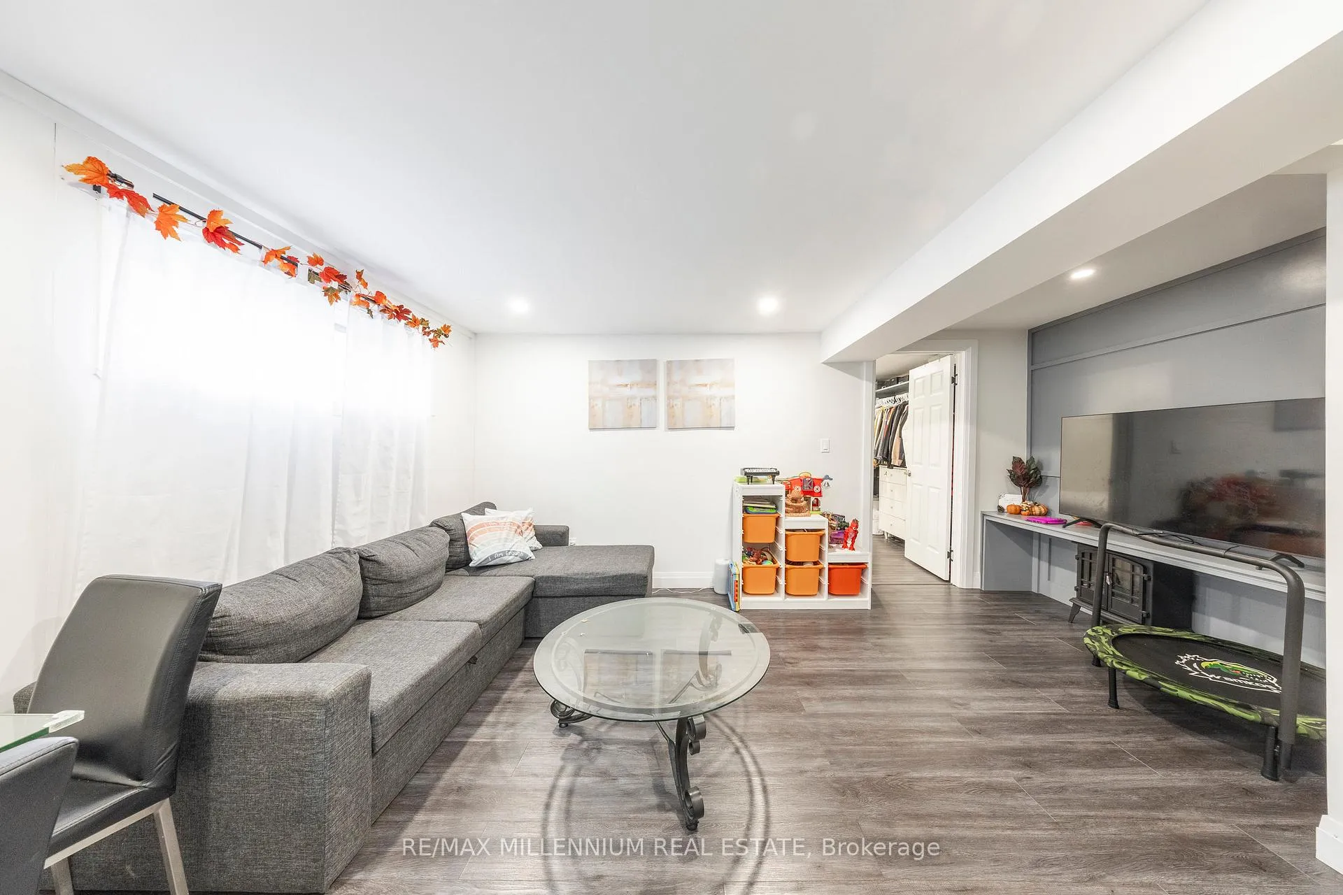 Photo 17 of 44 Oren Boulevard, Barrie, Sunnidale — HOMEH