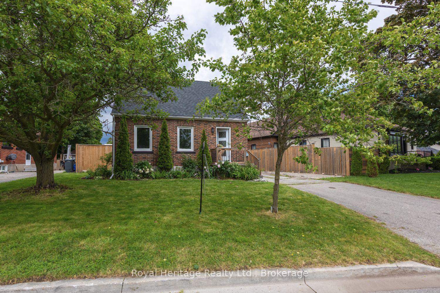 Photo 1 of 4 Jane Street, Clarington, Bowmanville — HOMEH