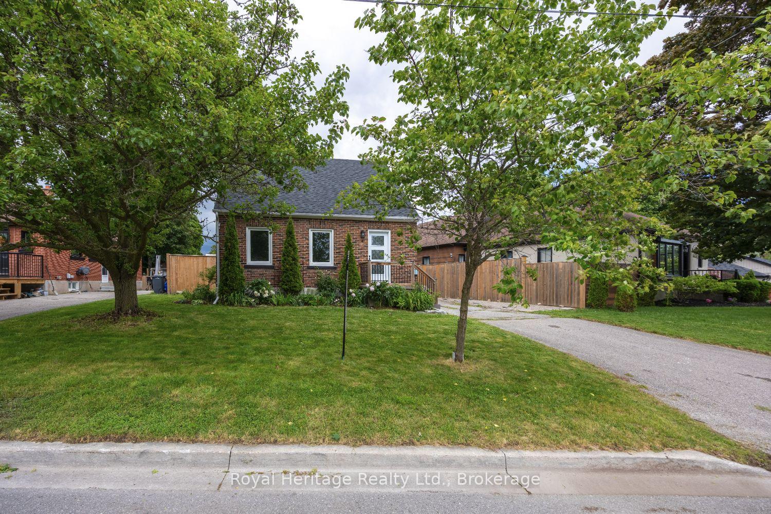 Photo 3 of 4 Jane Street, Clarington, Bowmanville — HOMEH