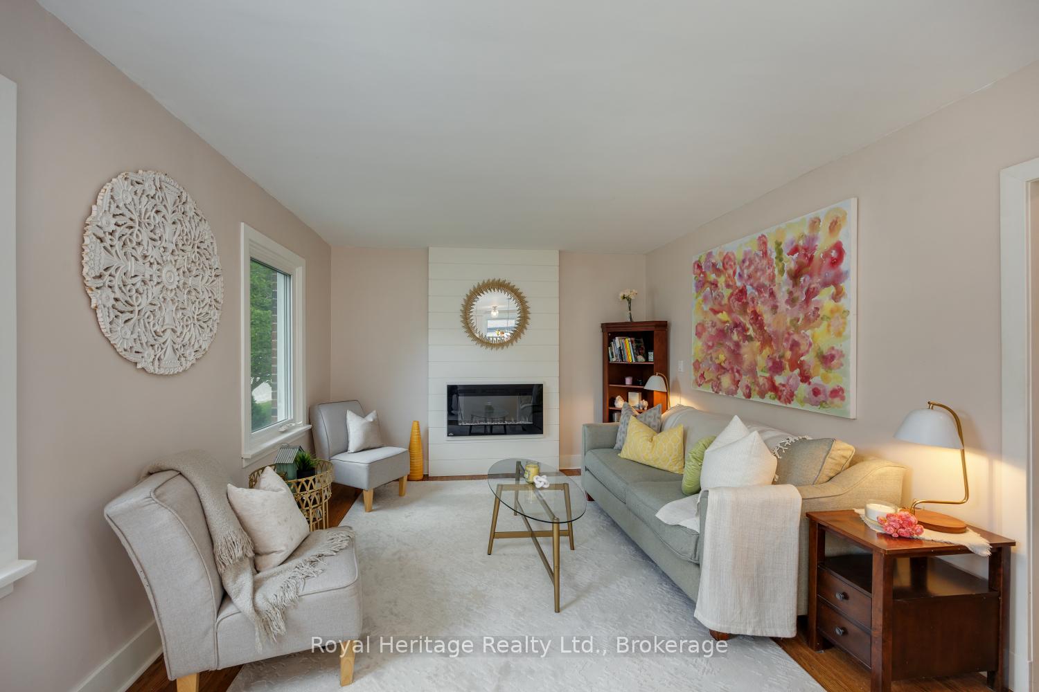 Photo 17 of 4 Jane Street, Clarington, Bowmanville — HOMEH
