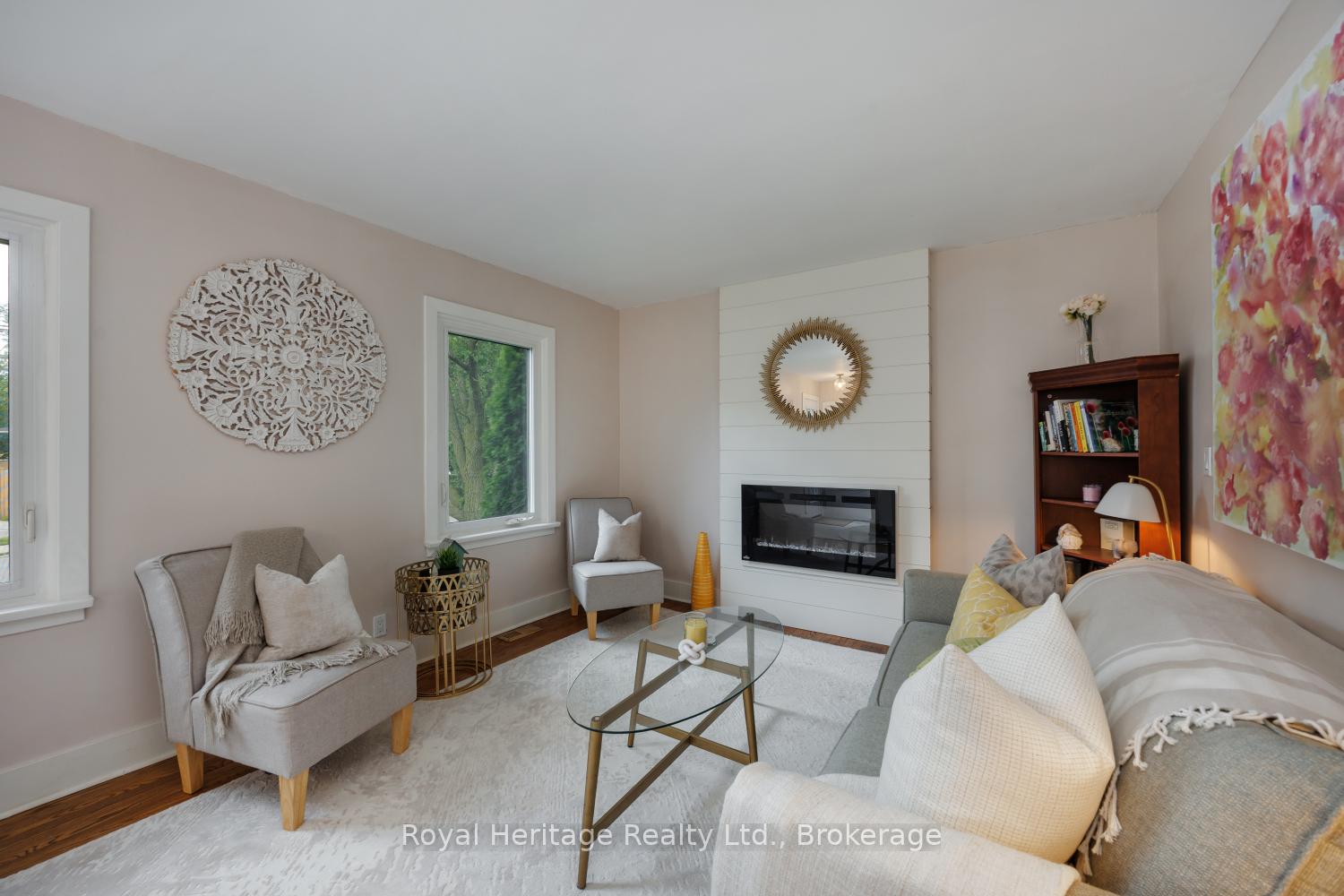 Photo 18 of 4 Jane Street, Clarington, Bowmanville — HOMEH