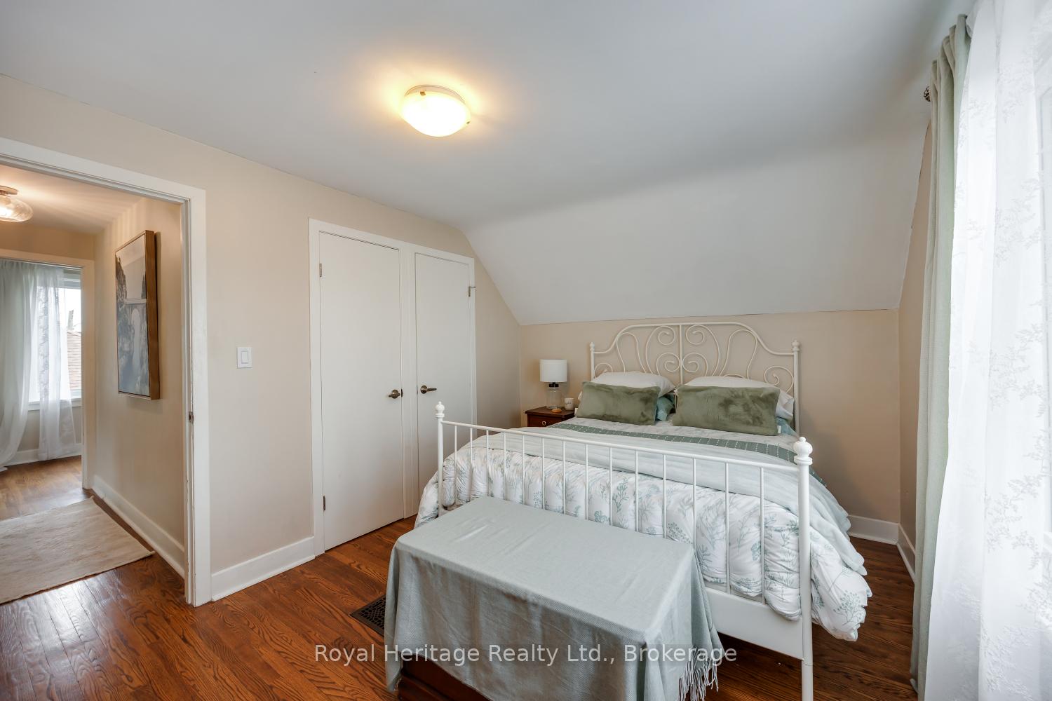 Photo 23 of 4 Jane Street, Clarington, Bowmanville — HOMEH