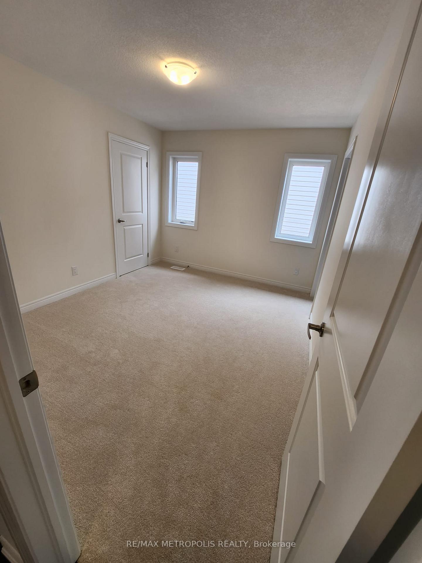 Photo 13 of 15 Georgina Street, Kitchener, Pioneer Park/Doon/Wyldwoods — HOMEH