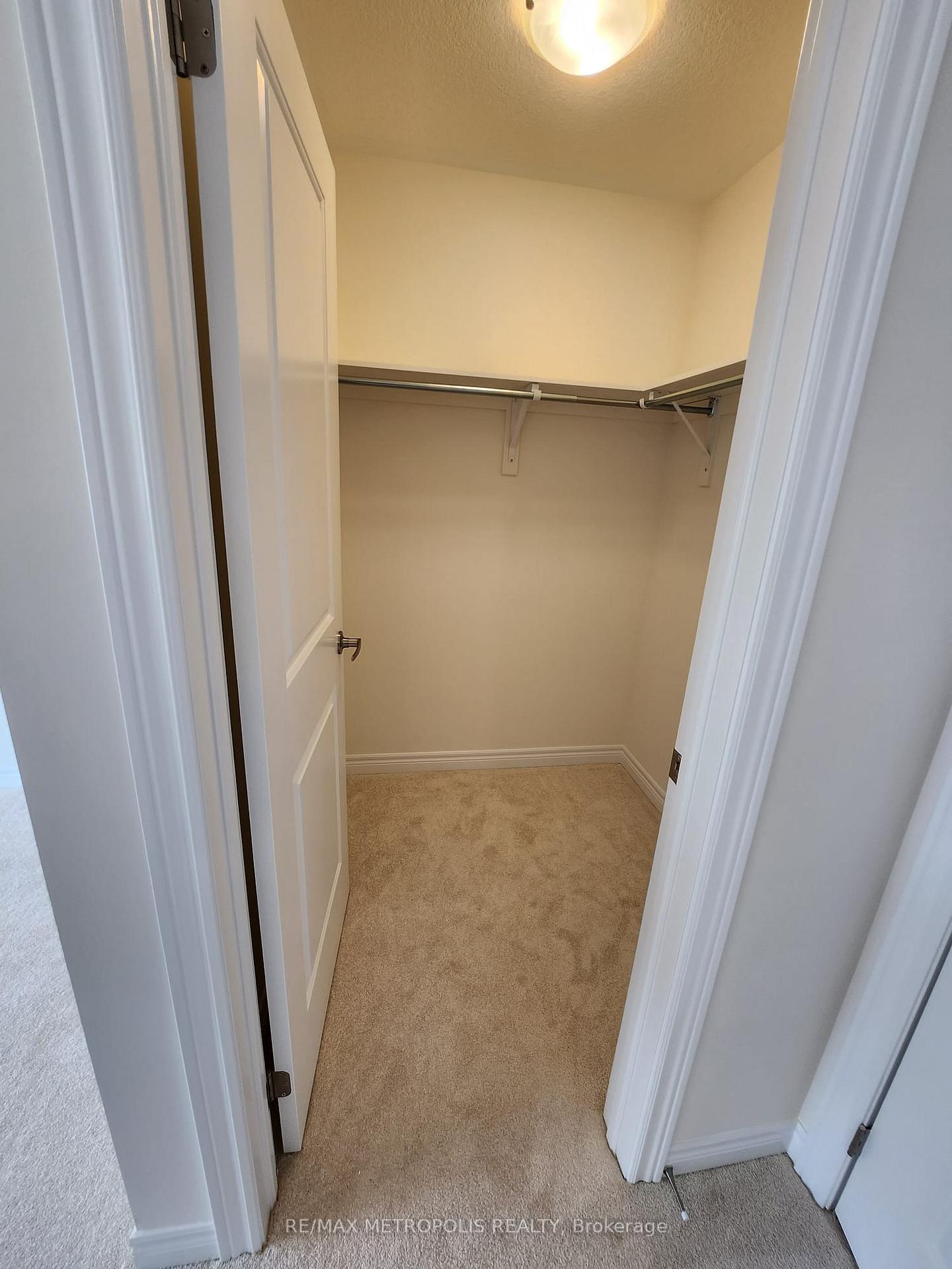 Photo 29 of 15 Georgina Street, Kitchener, Pioneer Park/Doon/Wyldwoods — HOMEH