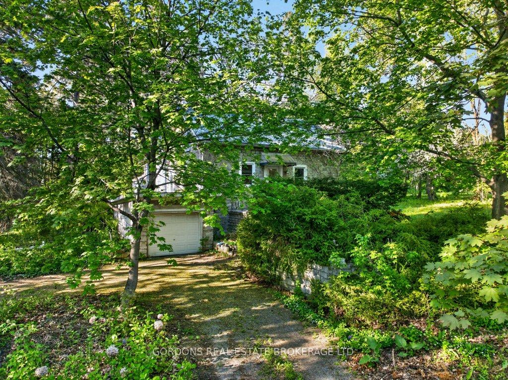 Photo 16 of 1000 Unity Road, Kingston, City North of 401 — HOMEH