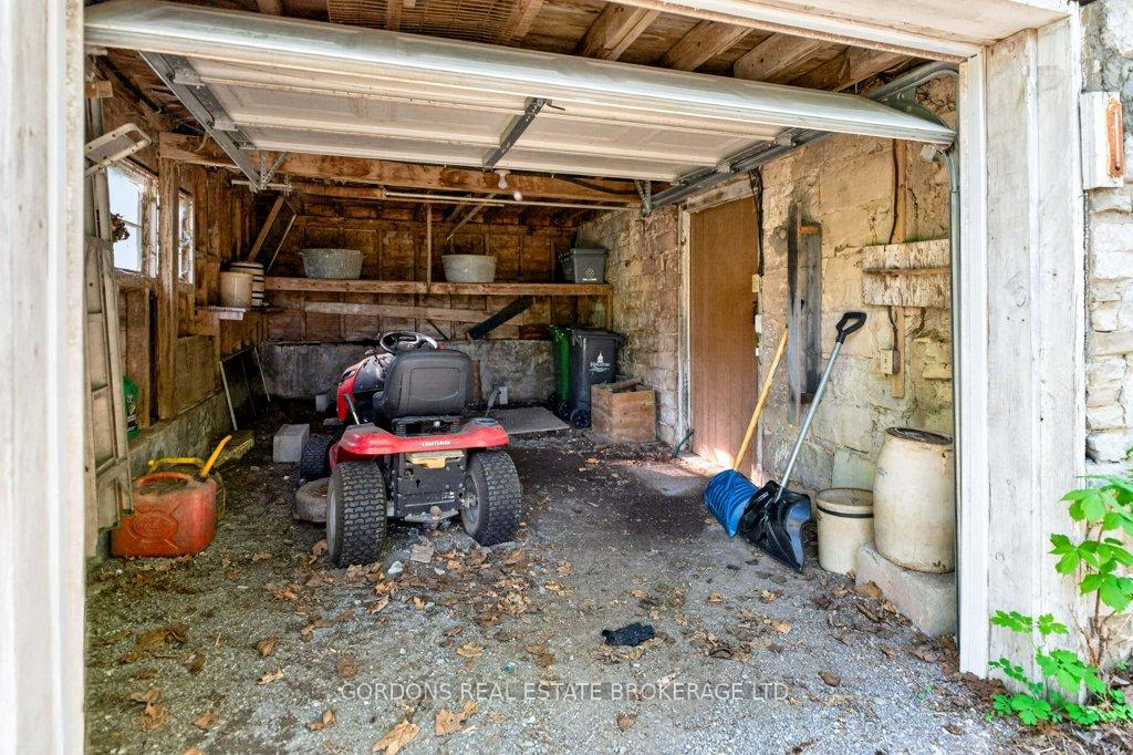 Photo 24 of 1000 Unity Road, Kingston, City North of 401 — HOMEH