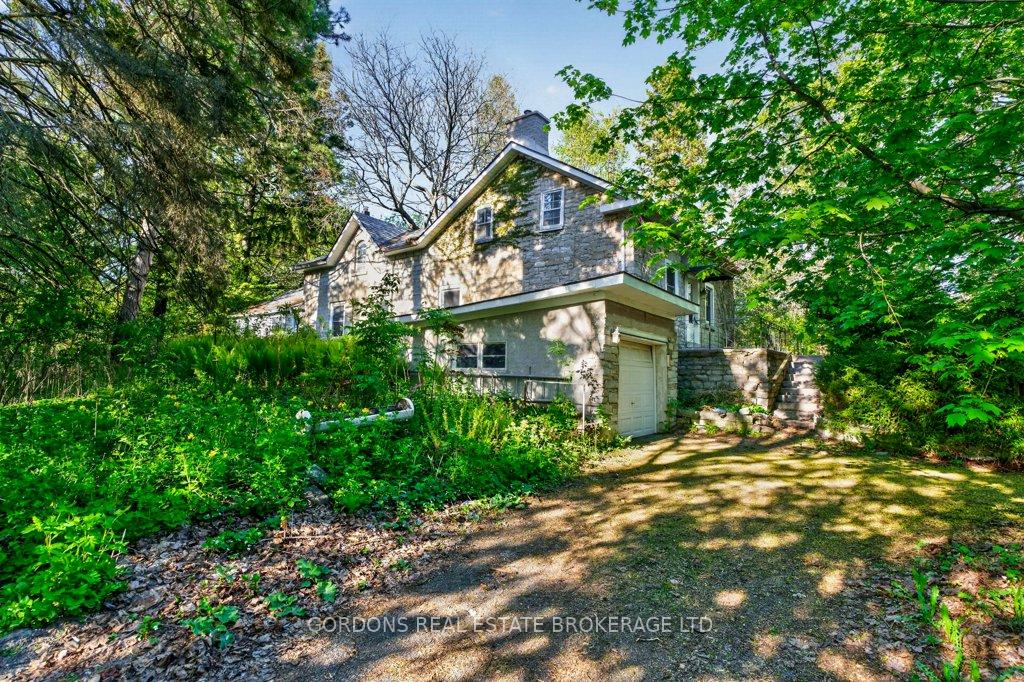 Photo 26 of 1000 Unity Road, Kingston, City North of 401 — HOMEH