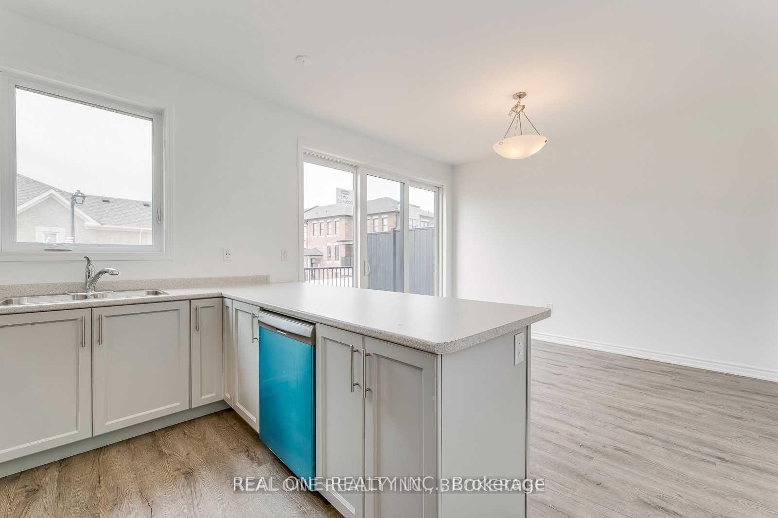Photo 11 of Unit 34, 980 Logan Drive, Milton, Cobban — HOMEH