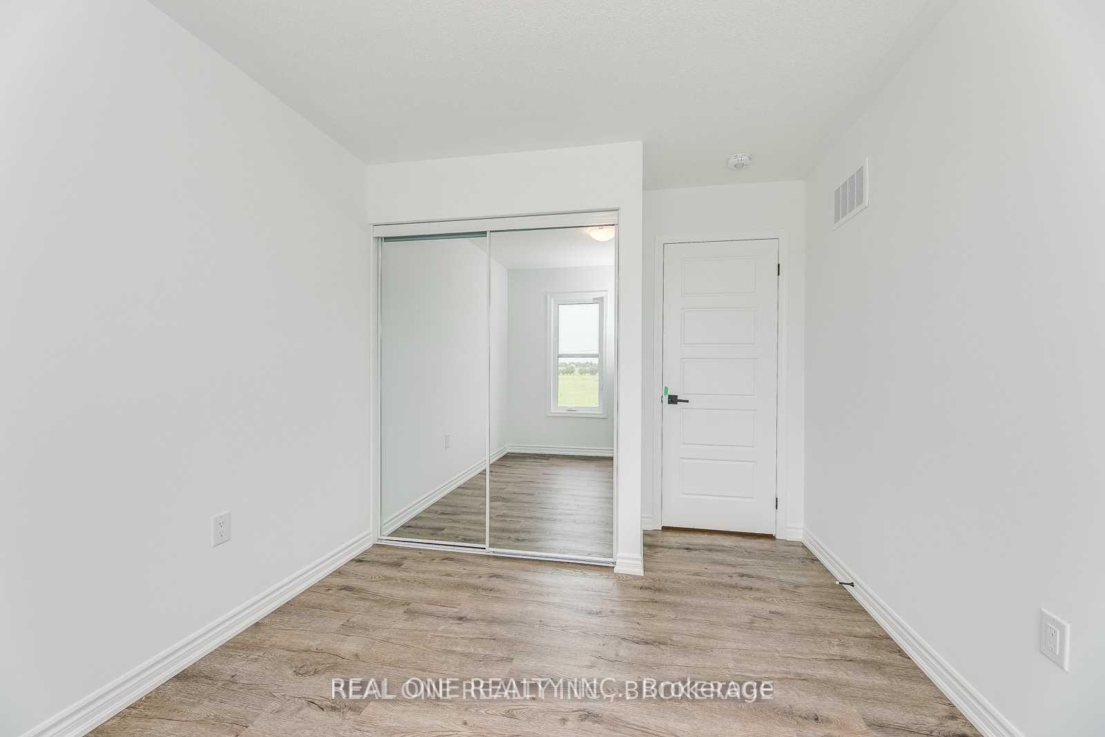 Photo 24 of Unit 34, 980 Logan Drive, Milton, Cobban — HOMEH