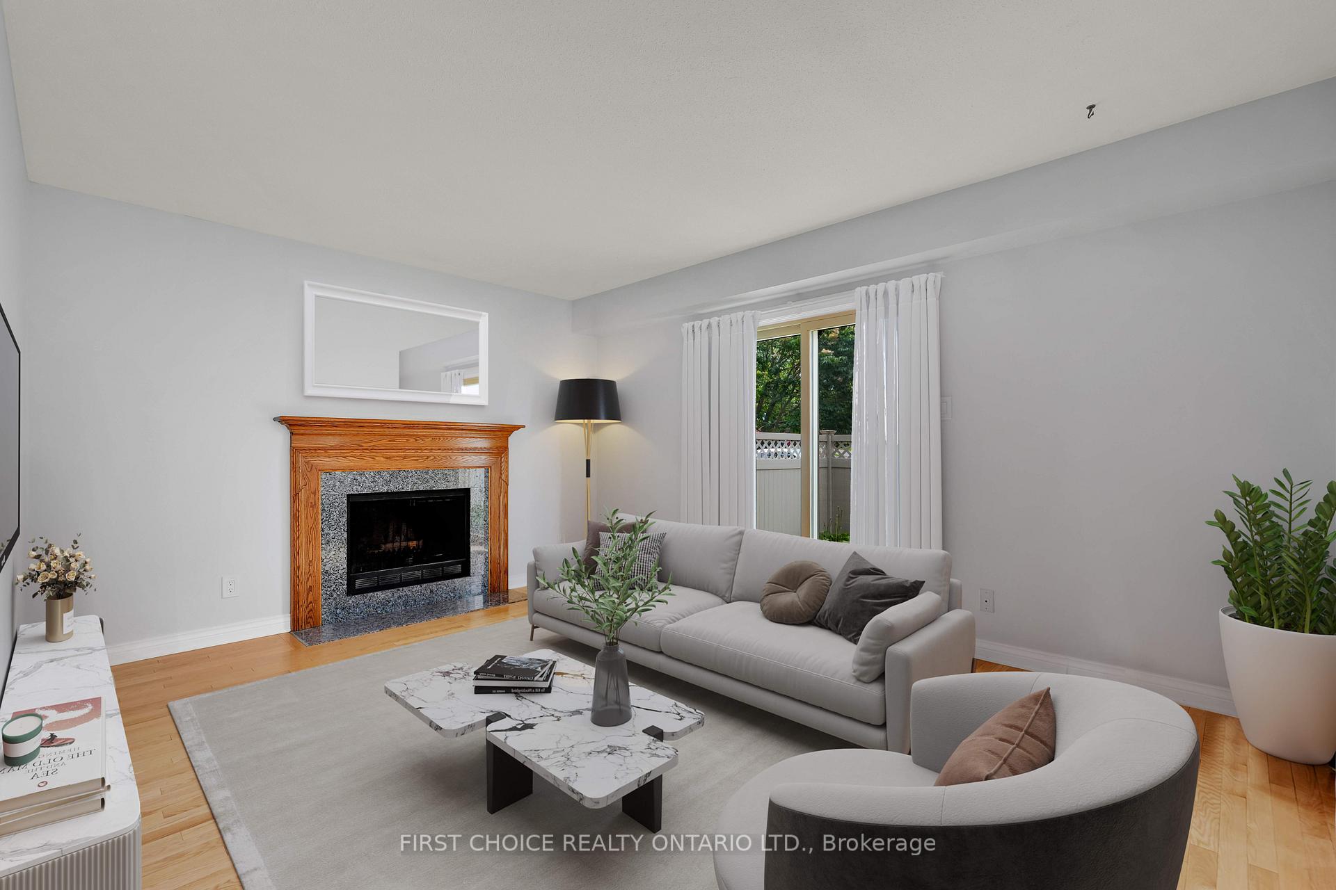 Photo 10 of 100 Waxwing Drive, Ottawa, Hunt Club/Western Community — HOMEH