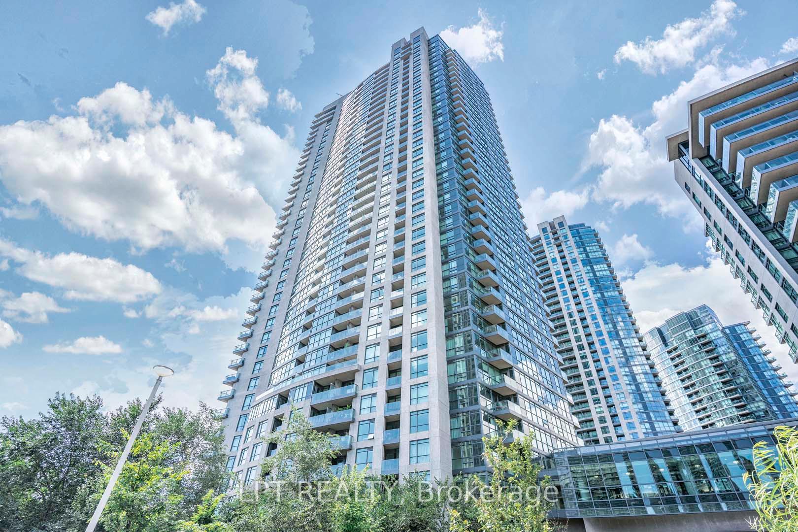 Photo 1 of Unit 217, 215 Fort York Boulevard, Toronto, Niagara — HOMEH