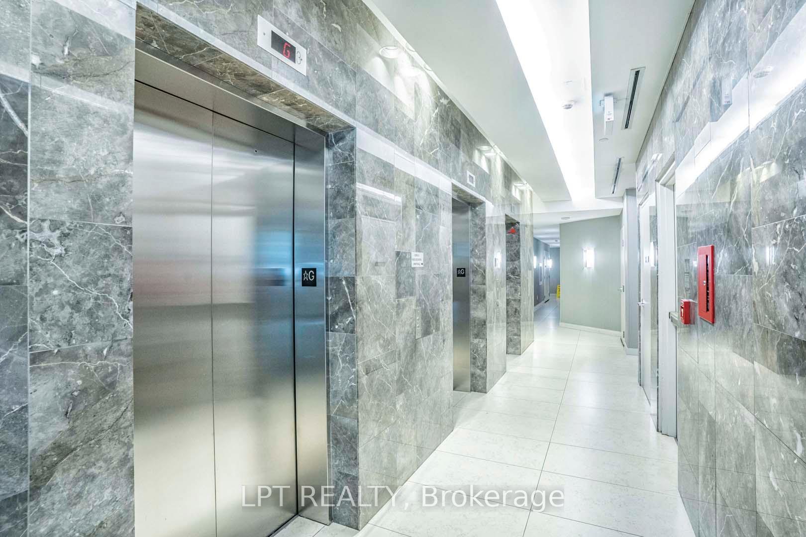 Photo 7 of Unit 217, 215 Fort York Boulevard, Toronto, Niagara — HOMEH