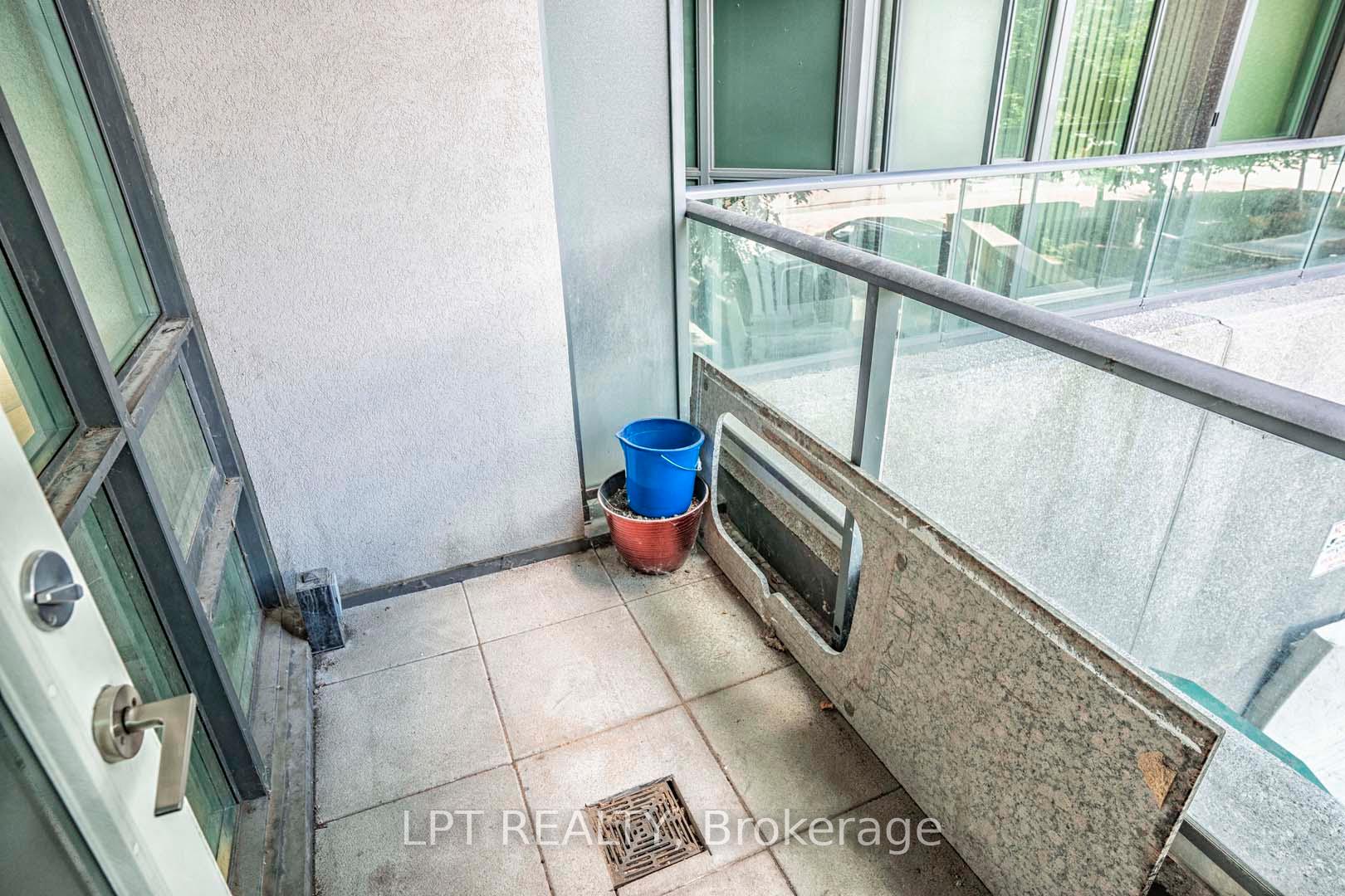 Photo 26 of Unit 217, 215 Fort York Boulevard, Toronto, Niagara — HOMEH