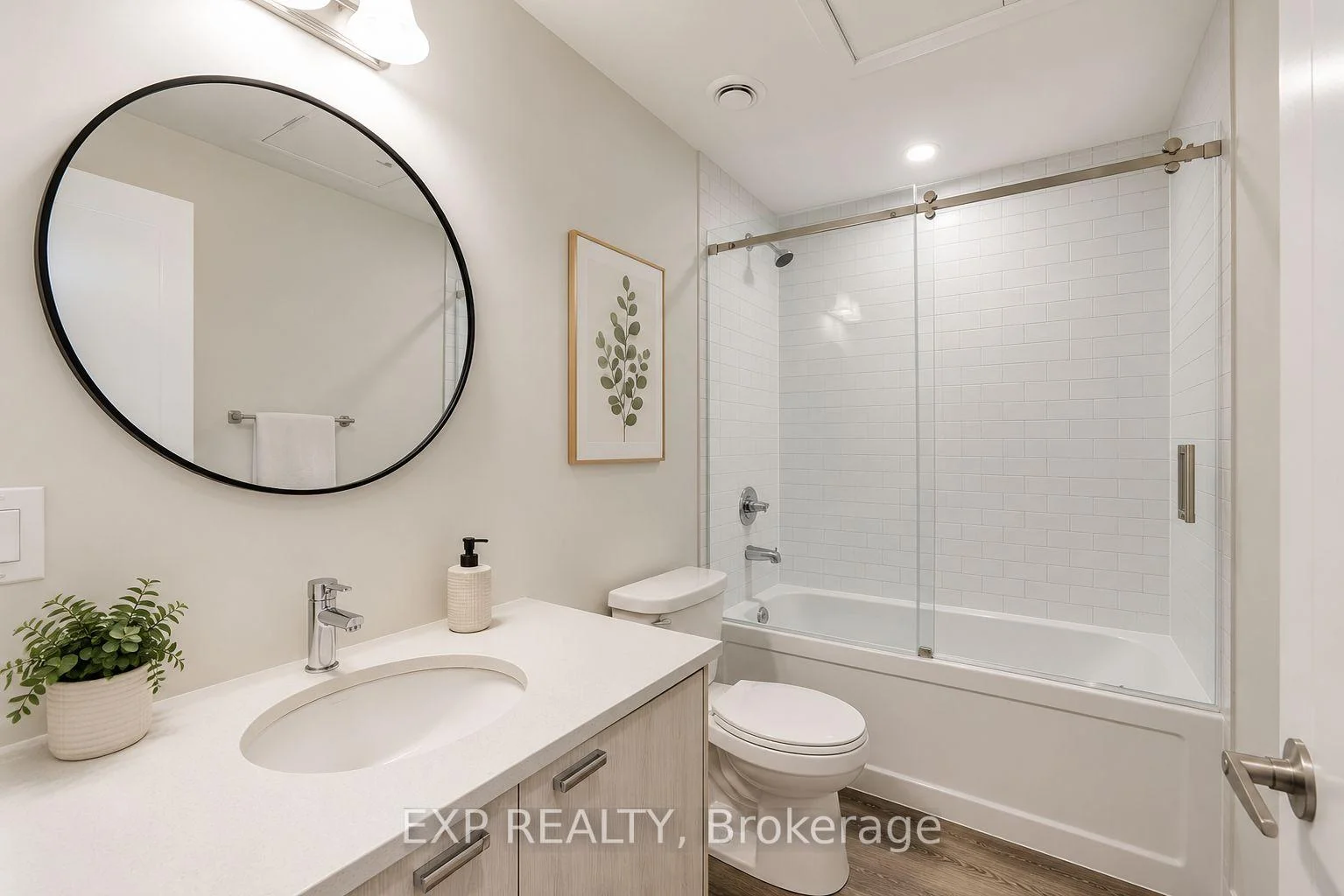 Photo 3 of Unit Basement Unit, 98 Ziibi Way, Clarington, Newcastle — HOMEH