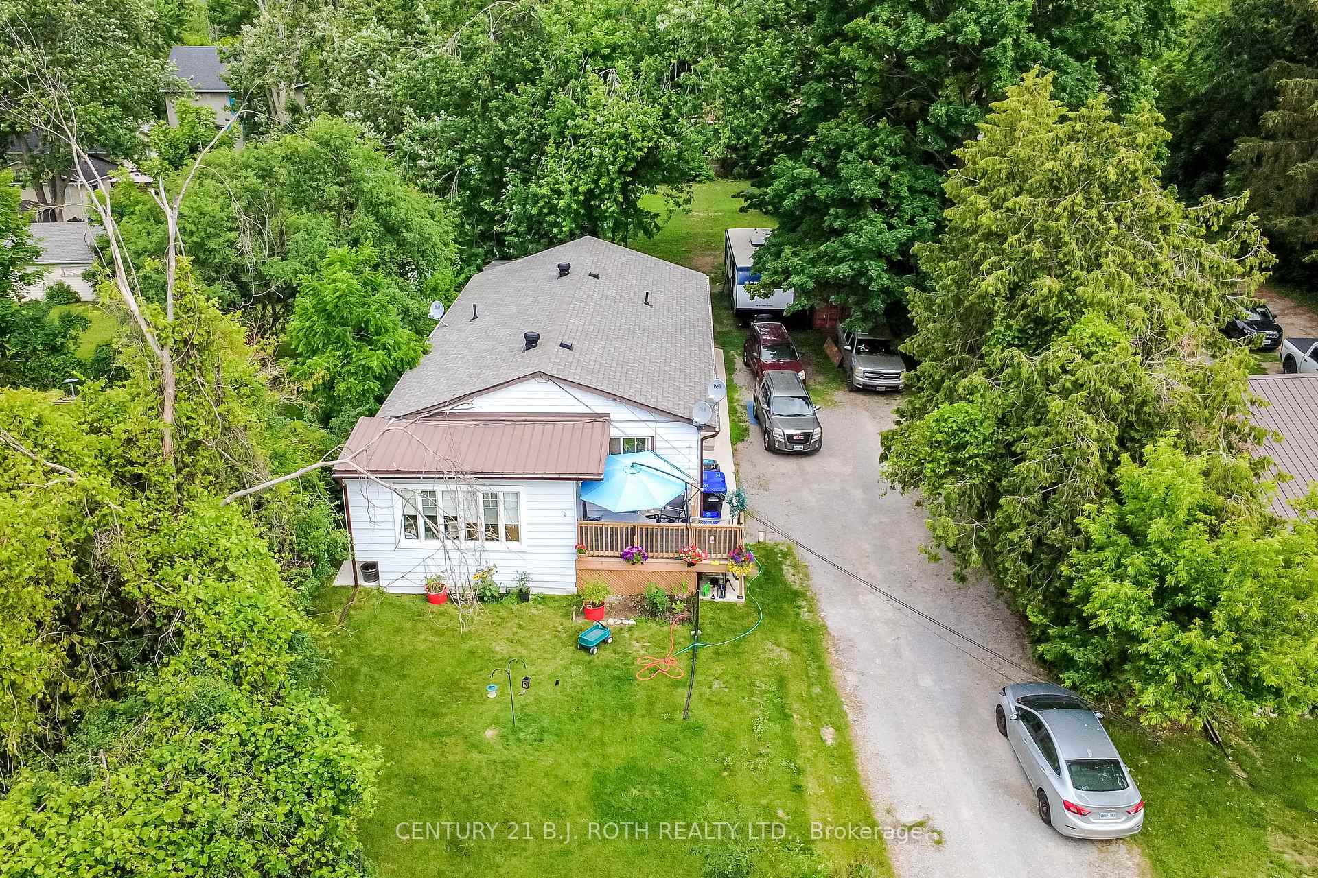 Photo 2 of 6 Caroline Street, Ramara, Atherley — HOMEH