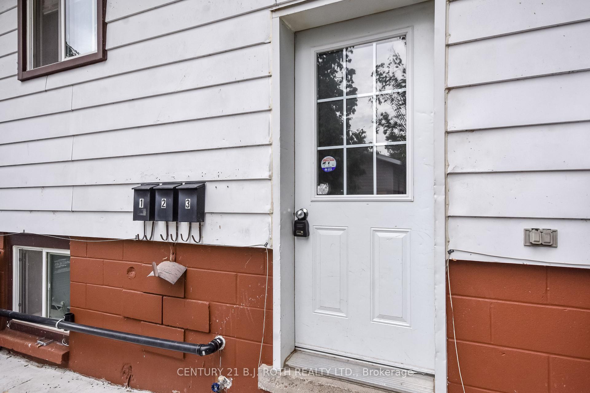 Photo 15 of 6 Caroline Street, Ramara, Atherley — HOMEH